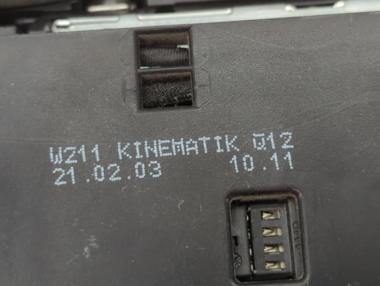 2003-2009 Mercedes-Benz E320 Master Power Window Switch Replacement Driver Side Left Fits Fits 2003 2004 2005 2006 2007 2008 2009 OEM Used Auto Parts - Oemusedautoparts1.com