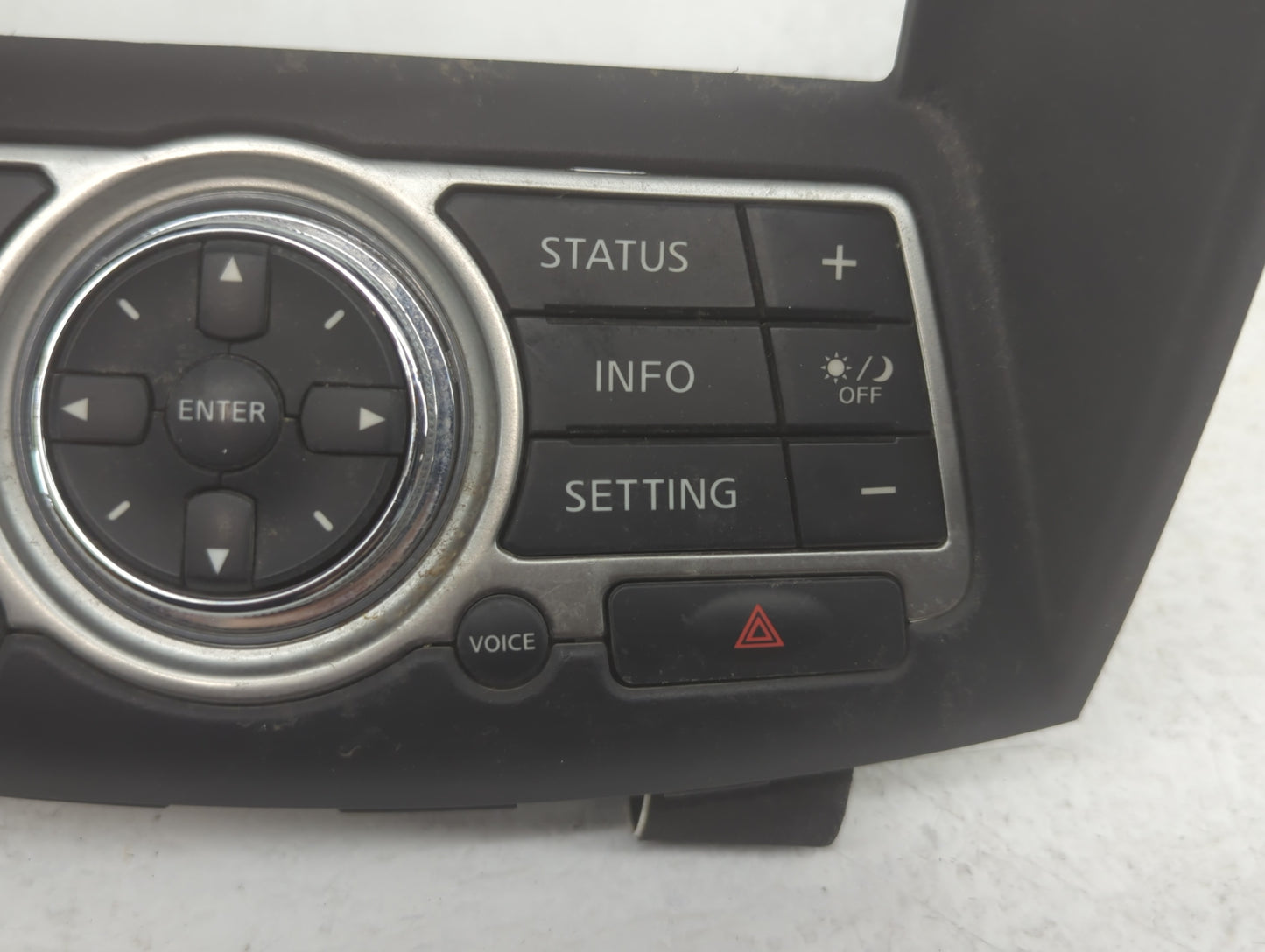 2014-2017 Infiniti Qx50 Information Display Screen - Oemusedautoparts1.com