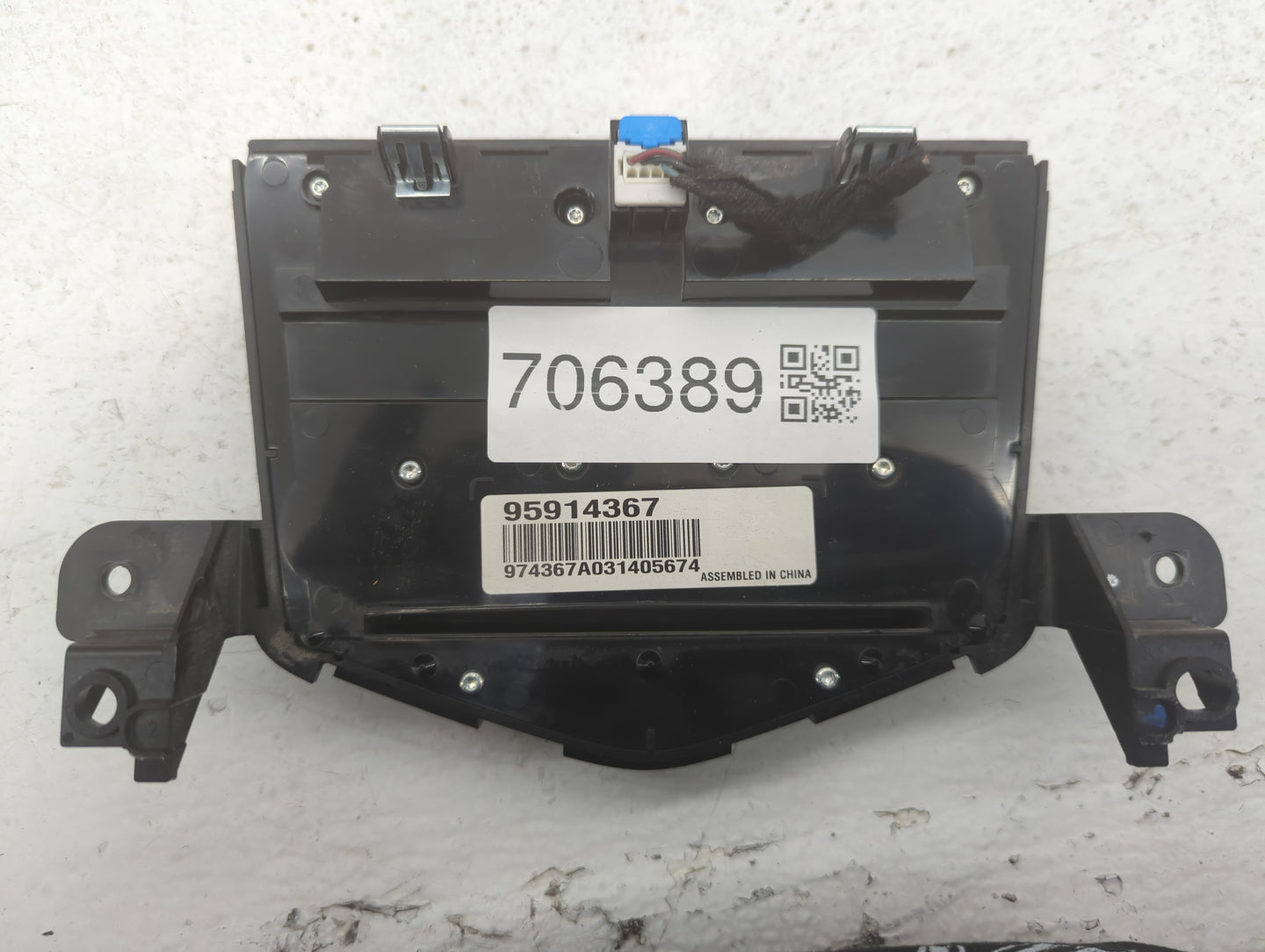 2013-2016 Chevrolet Cruze Radio Control Panel - Oemusedautoparts1.com