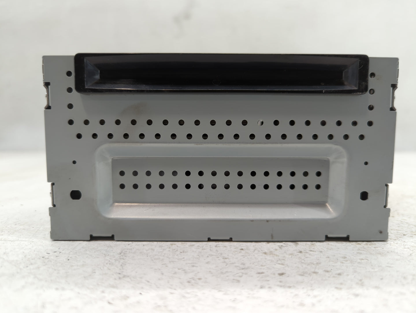 2009 Ford Flex Radio AM FM Cd Player Receiver Replacement P/N:NAU-4204 Fits OEM Used Auto Parts - Oemusedautoparts1.com
