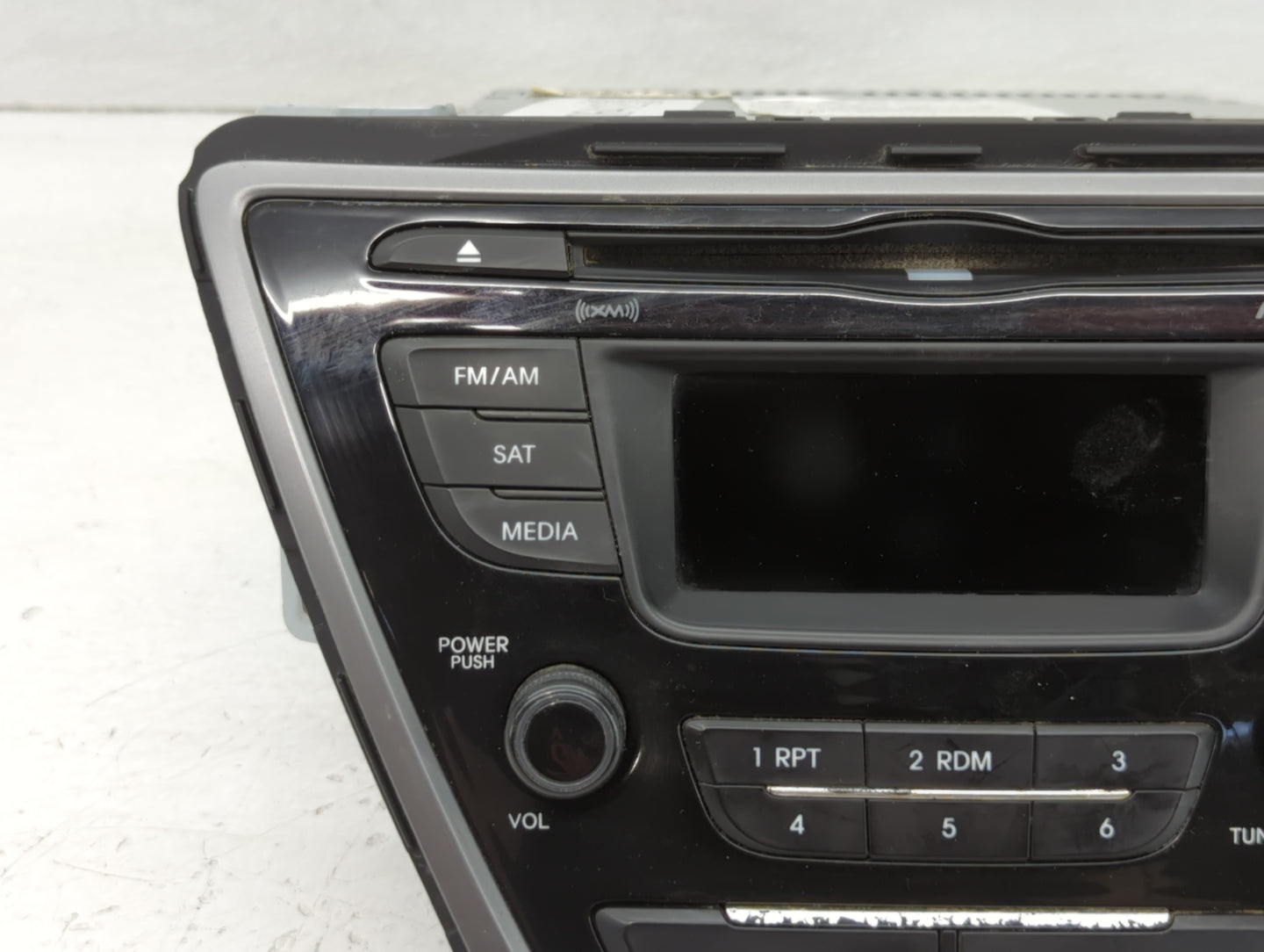 2014-2016 Hyundai Elantra Radio AM FM Cd Player Receiver Replacement P/N:96170-3X156 Fits Fits 2014 2015 2016 OEM Used Auto Parts - Oemusedautoparts1.com
