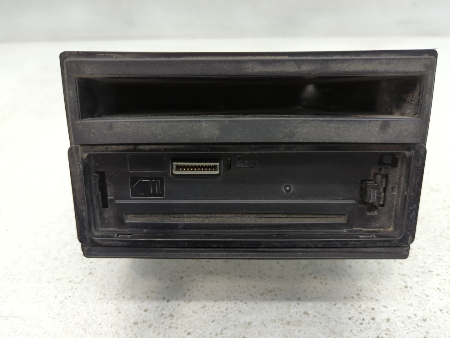 2008 Nissan Xterra Radio AM FM Cd Player Receiver Replacement Fits OEM Used Auto Parts - Oemusedautoparts1.com