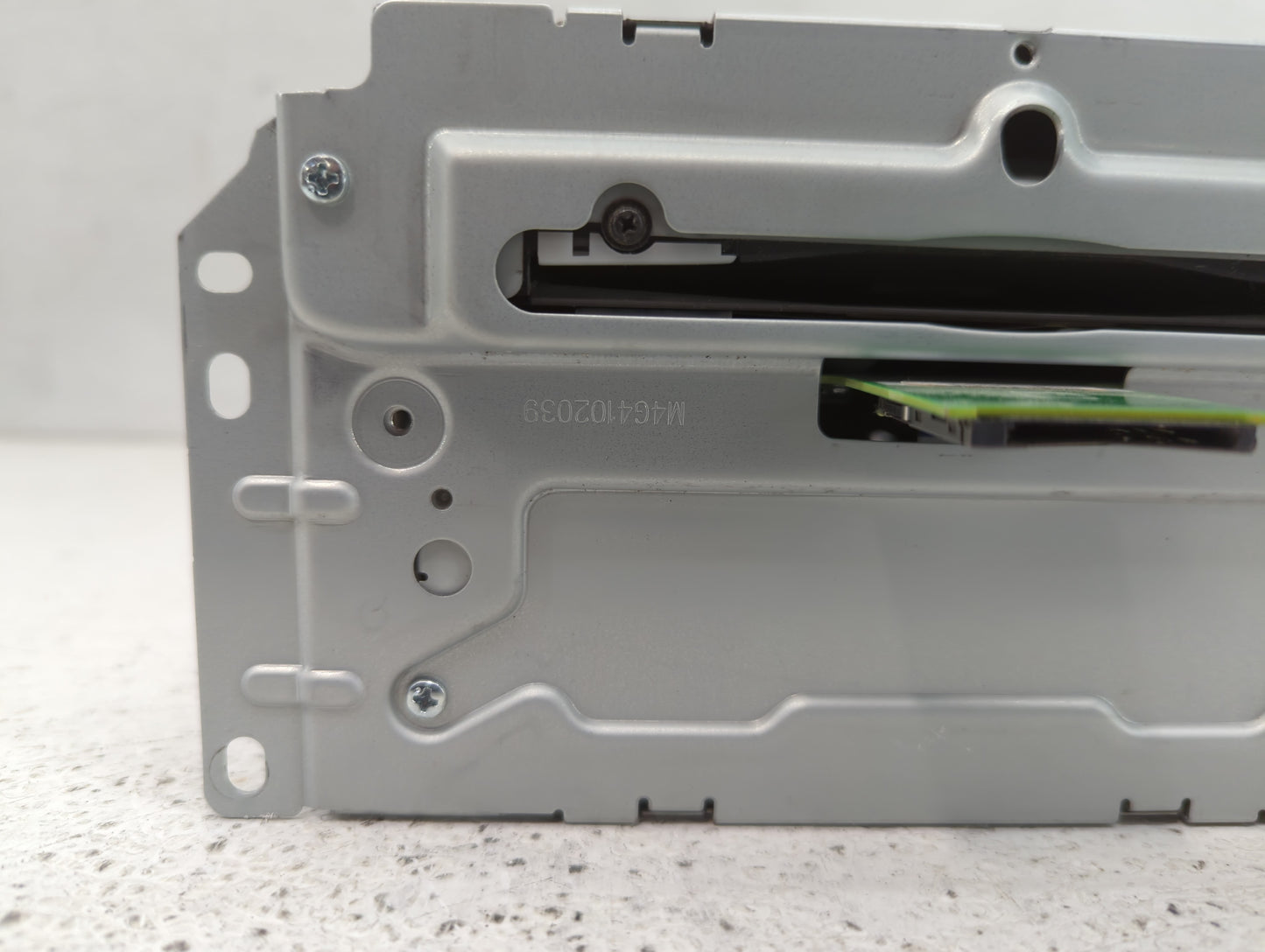 2011 Chrysler 300 Radio AM FM Cd Player Receiver Replacement P/N:P05064542AN Fits OEM Used Auto Parts - Oemusedautoparts1.com