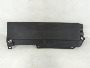2013-2018 Toyota Avalon Air Bag Passenger Right Dashboard OEM P/N:502682913M1R Fits Fits 2013 2014 2015 2016 2017 2018 OEM Used Auto Parts - Oemusedautoparts1.com