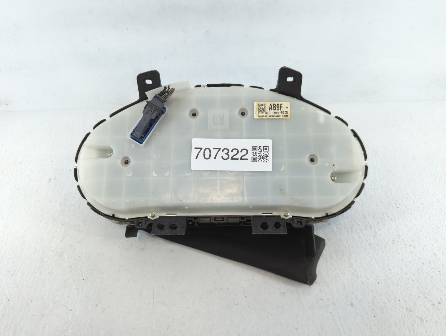 2011 Chevrolet Cruze Instrument Cluster Speedometer Gauges P/N:95010208 Fits OEM Used Auto Parts - Oemusedautoparts1.com