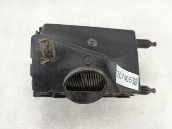 compare product 2008-2008 Ford Escape Air Cleaner Intake-duct Hose Tube