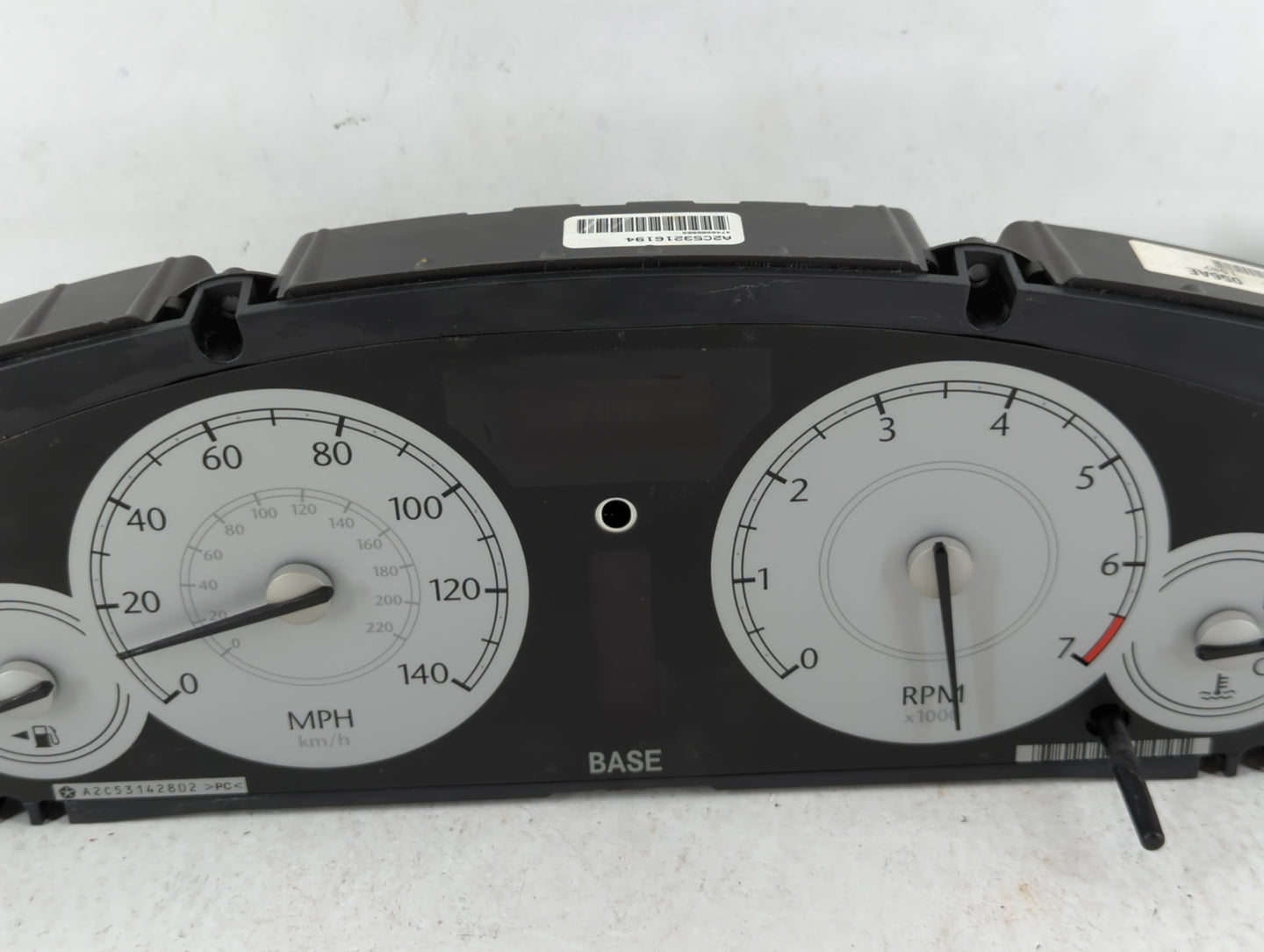 2007 Chrysler 300 Instrument Cluster Speedometer Gauges P/N:P05172056AE Fits OEM Used Auto Parts - Oemusedautoparts1.com