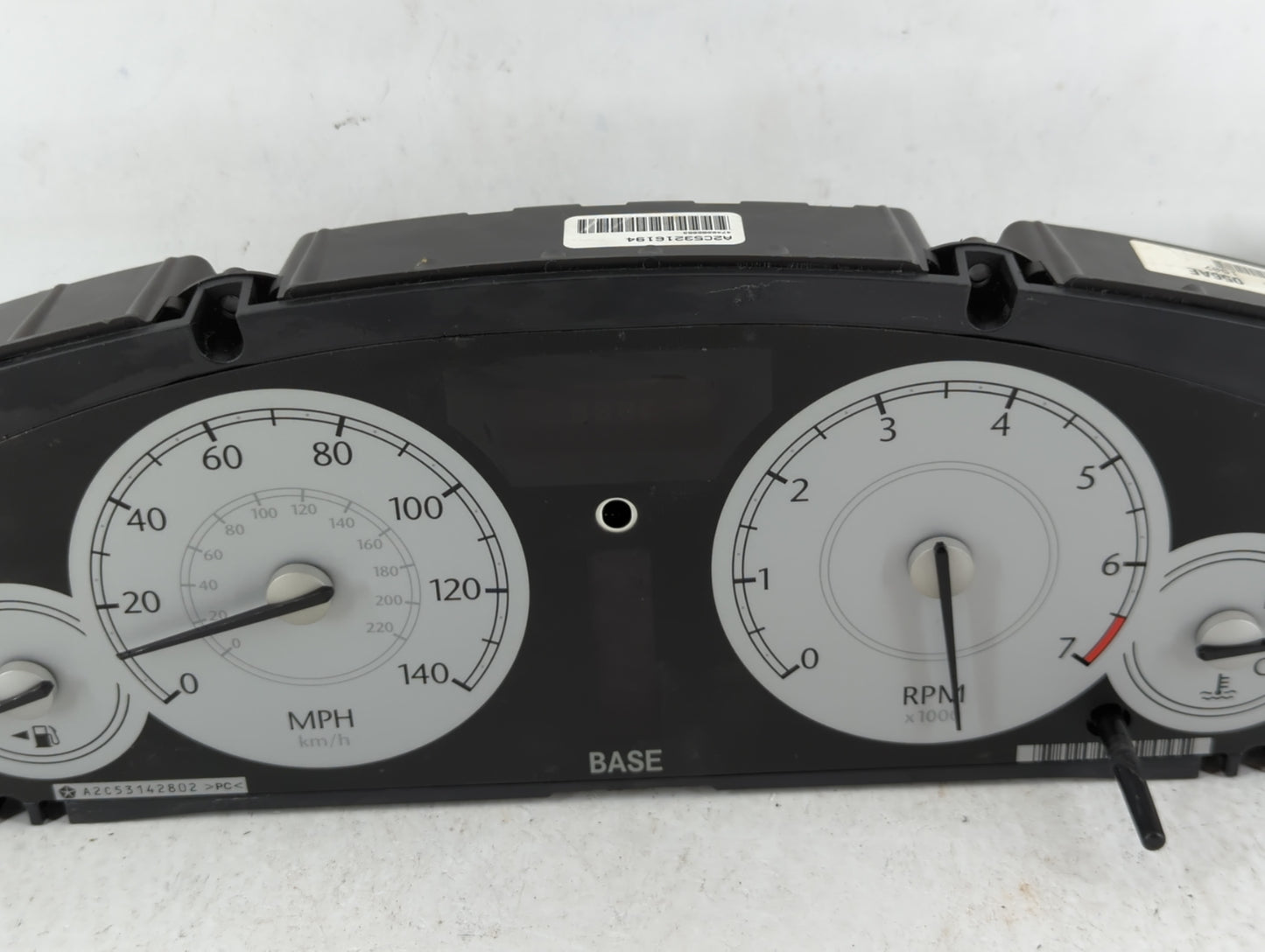 2007 Chrysler 300 Instrument Cluster Speedometer Gauges P/N:P05172056AE Fits OEM Used Auto Parts - Oemusedautoparts1.com