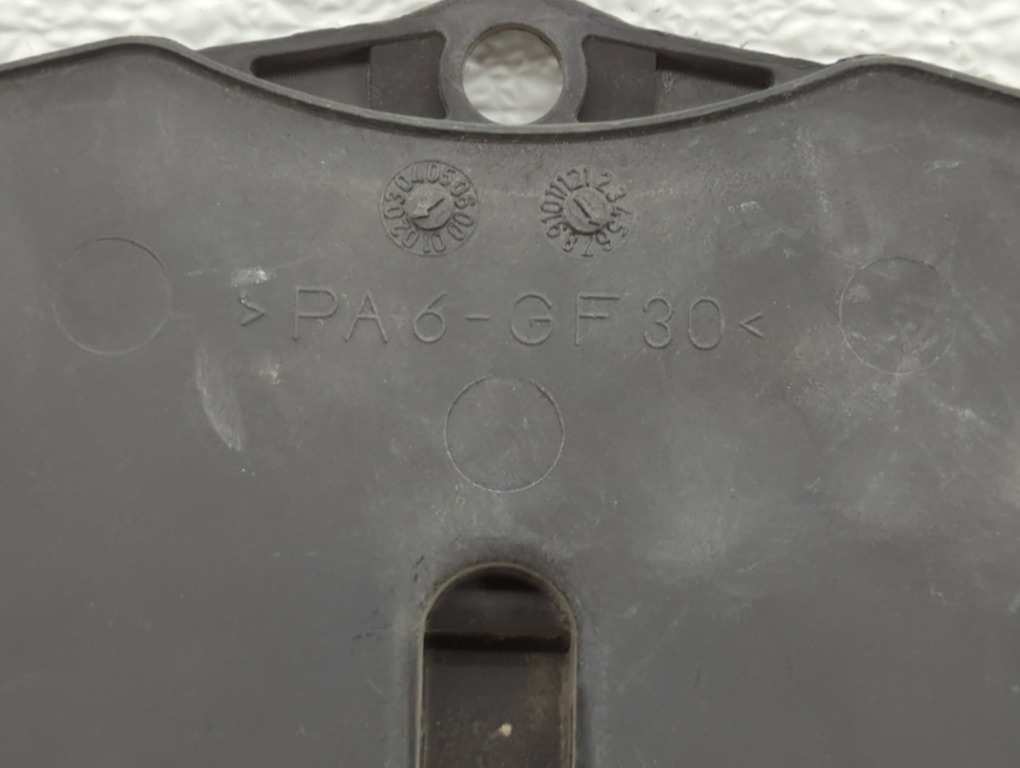 2003 Mercedes-benz E320 Engine Cover - Oemusedautoparts1.com