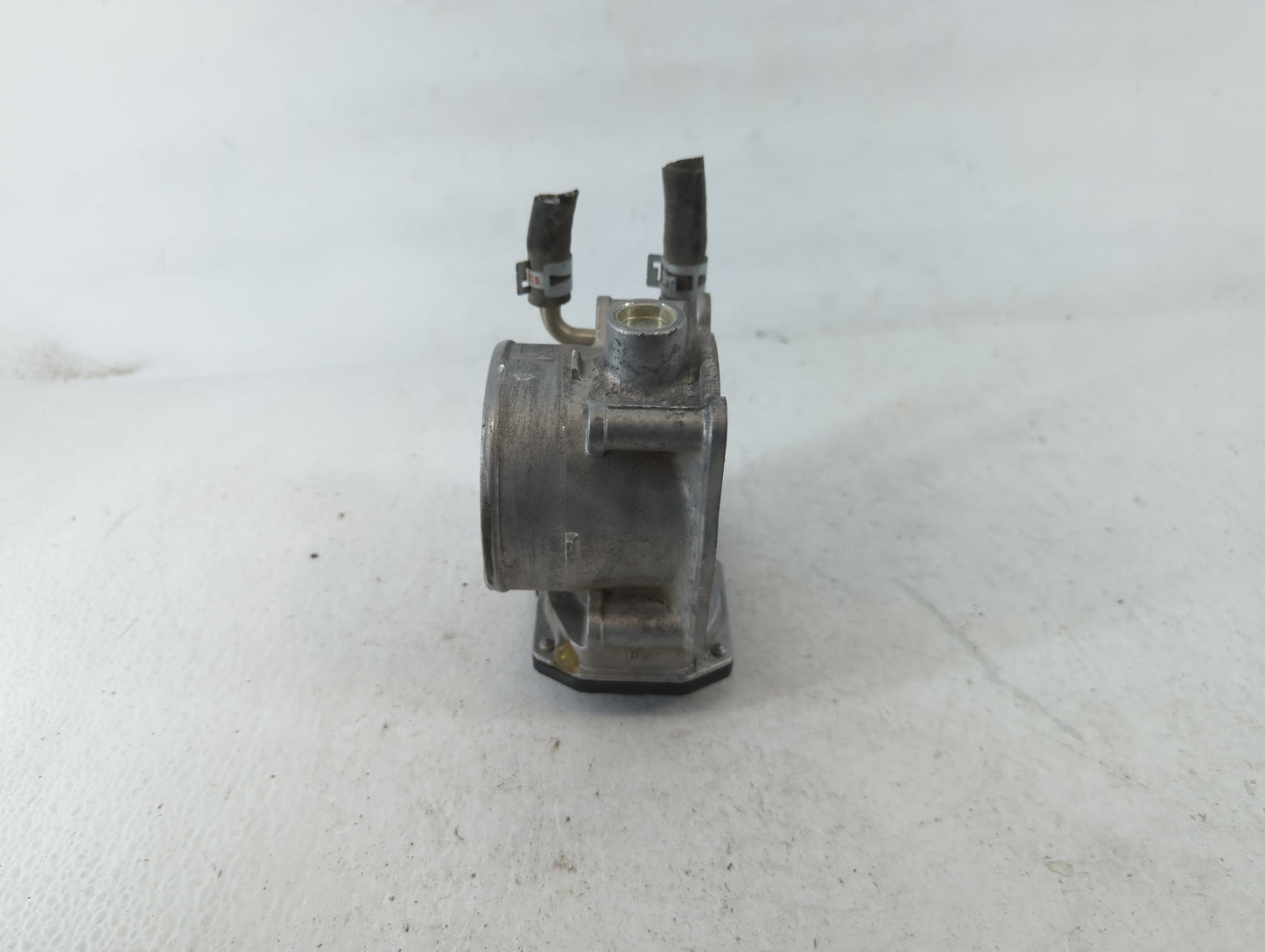 2007-2018 Lexus Es350 Throttle Body P/N:22030-31030 Fits OEM Used Auto Parts - Oemusedautoparts1.com