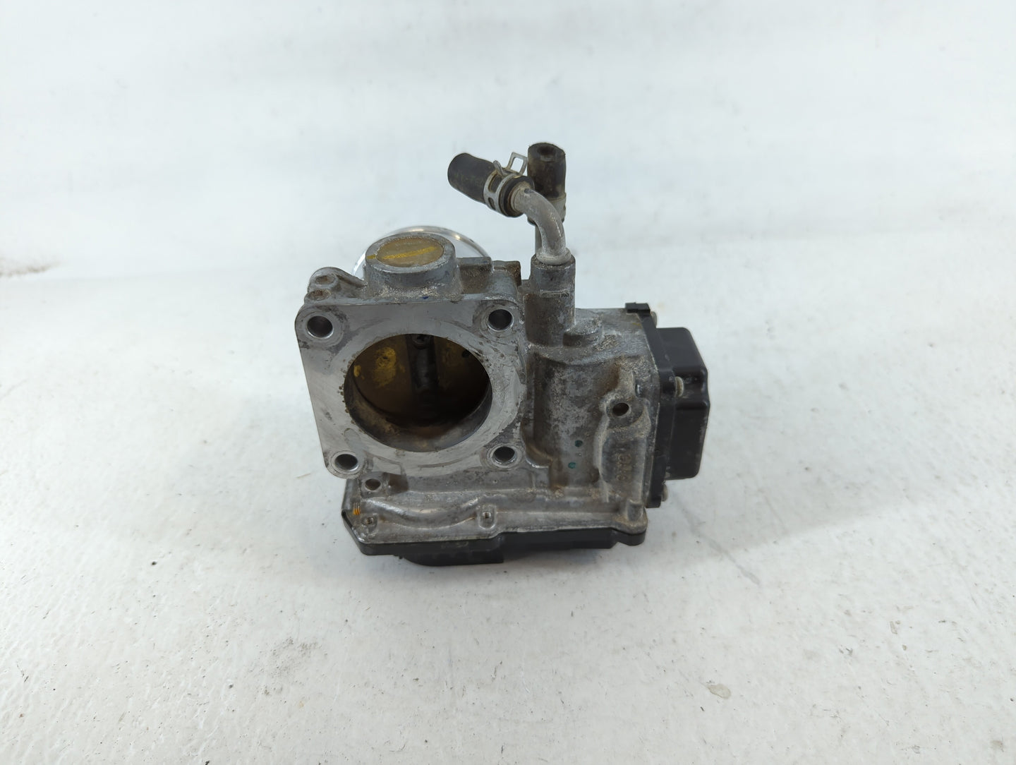 2020-2022 Honda Cr-V Throttle Body P/N:M00924 GMG9A Fits Fits 2016 2017 2018 2019 2020 2021 2022 OEM Used Auto Parts - Oemusedautoparts1.com
