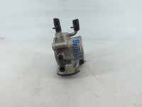2012-2019 Kia Soul Throttle Body P/N:5302 3R28 35100-2B300 Fits Fits 2012 2013 2014 2015 2016 2017 2018 2019 OEM Used Auto Parts - Oemusedautoparts1.com