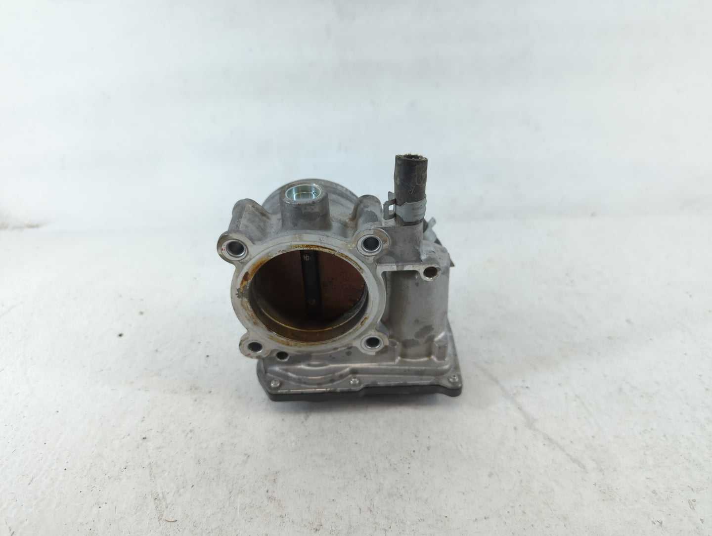 2013-2015 Subaru Xv Throttle Body P/N:16112AA380 Fits Fits 2011 2012 2013 2014 2015 2016 2017 2018 OEM Used Auto Parts - Oemusedautoparts1.com