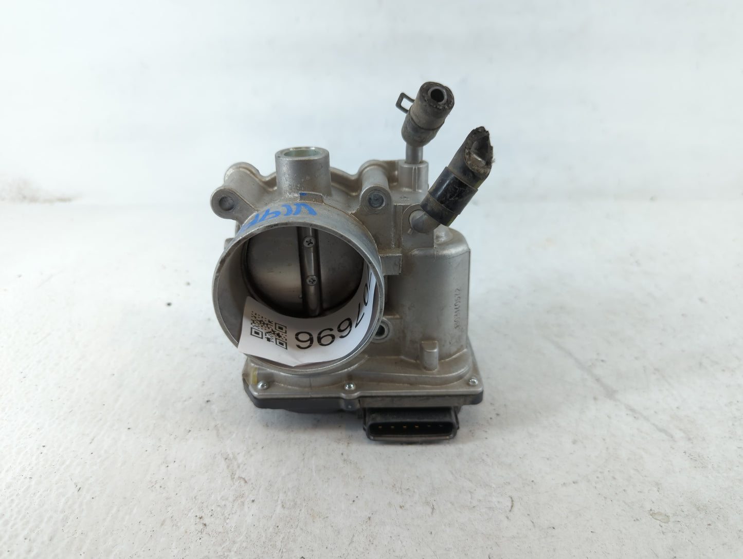 2011-2020 Hyundai Elantra Throttle Body P/N:35100-2E000 Fits Fits 2011 2012 2013 2014 2015 2016 2017 2018 2019 2020 2021 OEM Used Auto Parts - Oemusedautoparts1.com