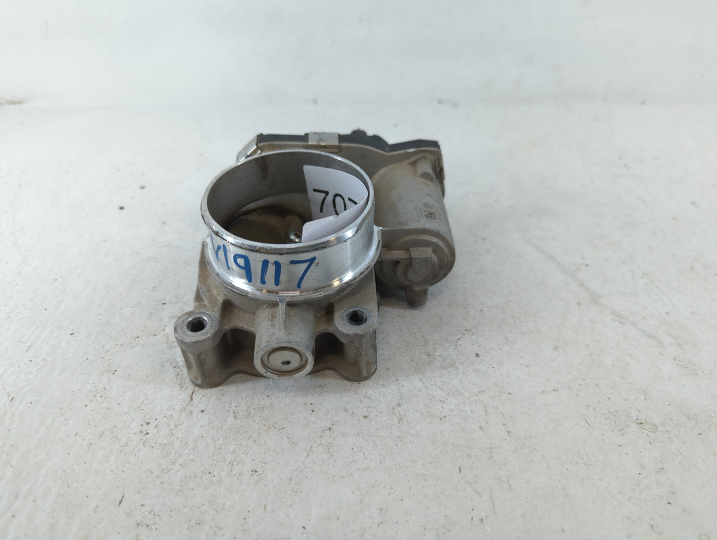 2012-2015 Chevrolet Equinox Throttle Body P/N:12632101CA Fits Fits 2012 2013 2014 2015 OEM Used Auto Parts - Oemusedautoparts1.com