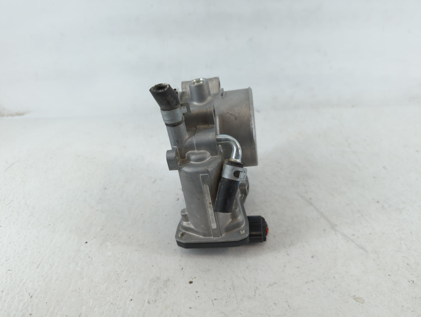 2023 Subaru Xv Throttle Body P/N:16112AA470 Fits Fits 2017 2018 2019 2020 2021 2022 OEM Used Auto Parts - Oemusedautoparts1.com