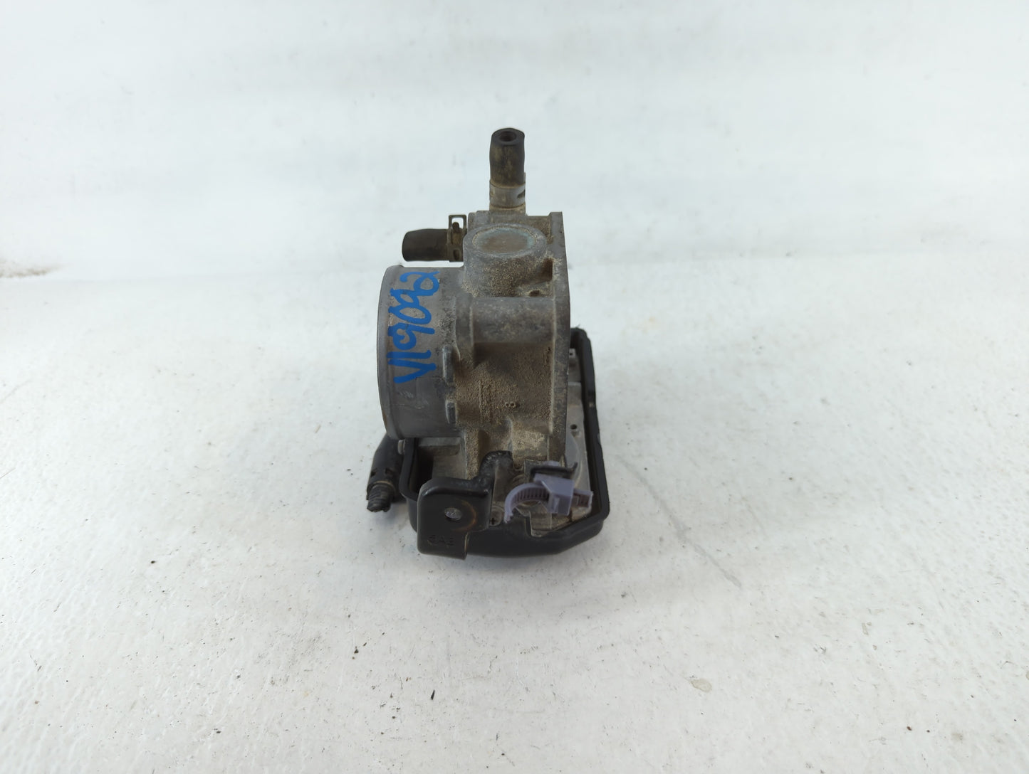 2013-2017 Honda Accord Throttle Body P/N:GMF4A U38494495421 Fits Fits 2013 2014 2015 2016 2017 2018 2019 2020 2021 2022 OEM Used Auto Parts - Oemusedautoparts1.com