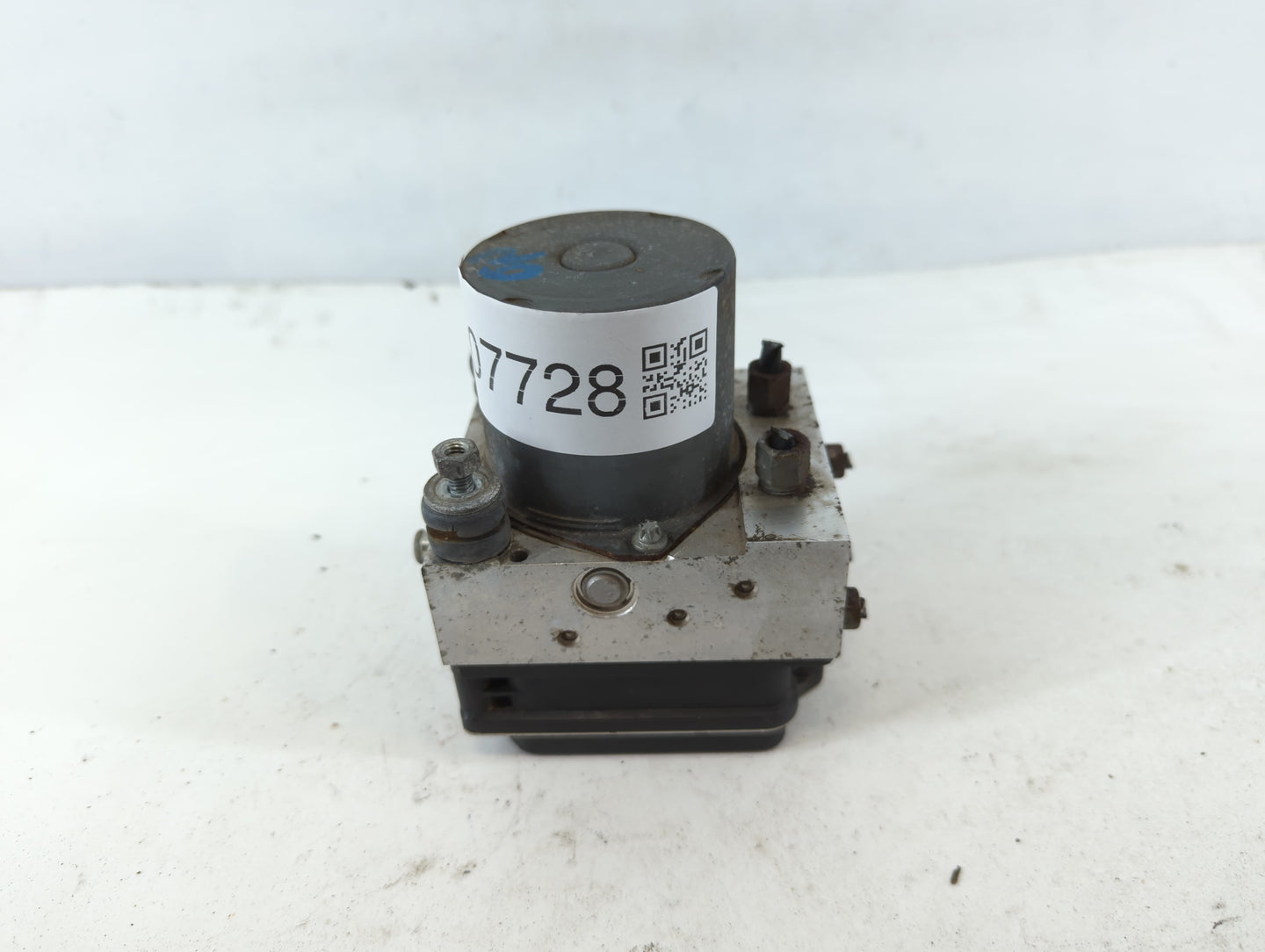 2014 Nissan Maxima ABS Pump Control Module Replacement P/N:47660 ZY000 0 265 251 463 AC Fits OEM Used Auto Parts - Oemusedautoparts1.com