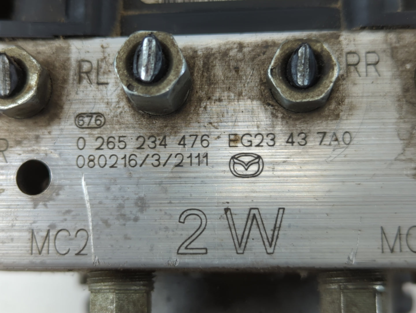 2007-2009 Mazda Cx-7 ABS Pump Control Module Replacement P/N:EG23 43 7A0 0 265 234 476 Fits Fits 2007 2008 2009 OEM Used Auto Parts - Oemusedautoparts1.com