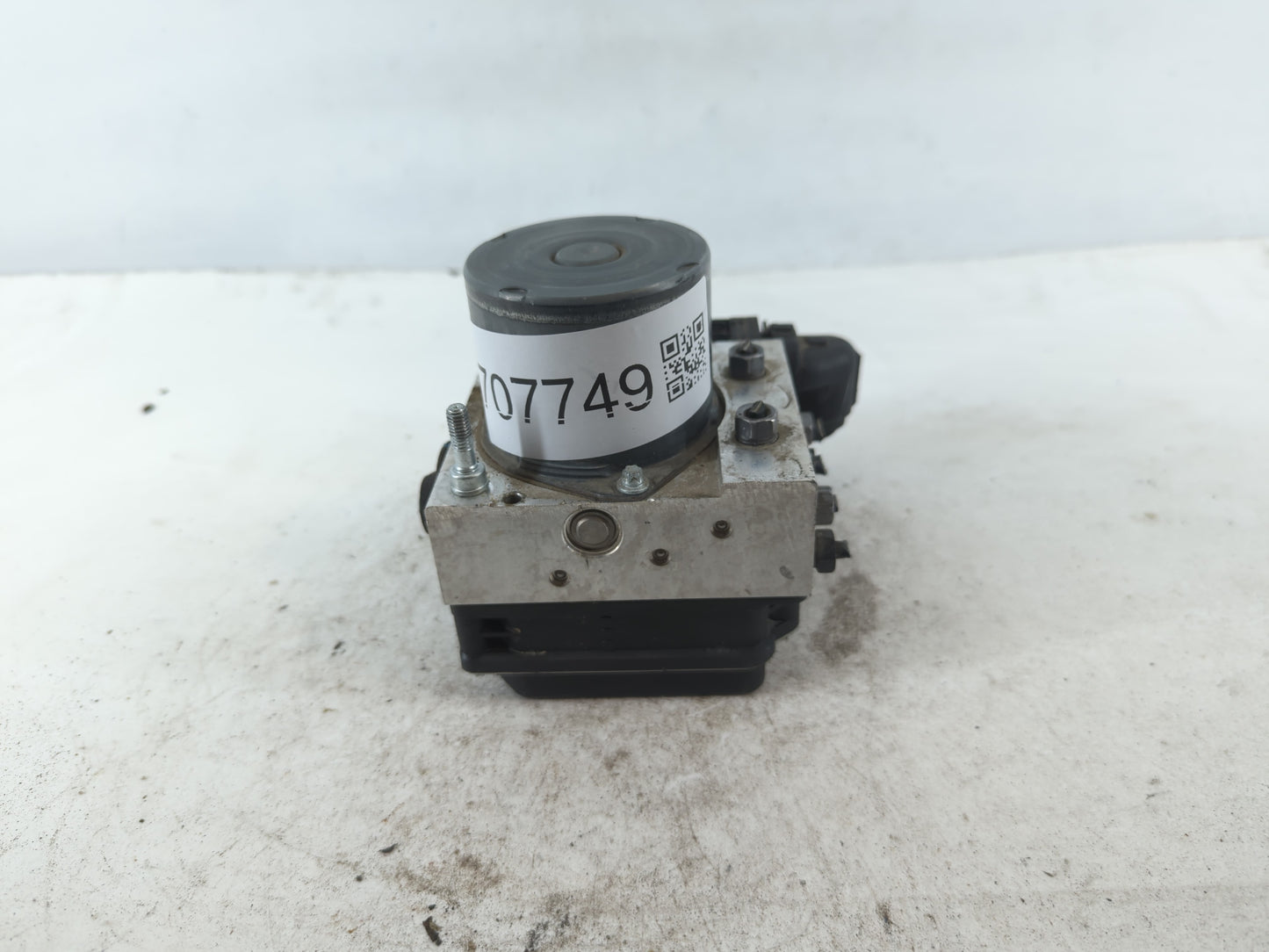 2012-2017 Fiat 500 ABS Pump Control Module Replacement P/N:6807325A 0 265 252 587 AA Fits Fits 2012 2013 2014 2015 2016 2017 OEM Used Auto Parts - Oemusedautoparts1.com