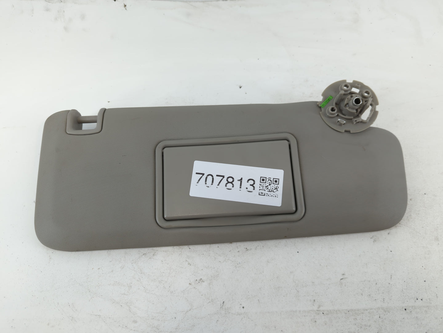 2011-2016 Chevrolet Cruze Sun Visor Shade Replacement Passenger Right Mirror Fits Fits 2011 2012 2013 2014 2015 2016 OEM Used Auto Parts - Oemusedautoparts1.com