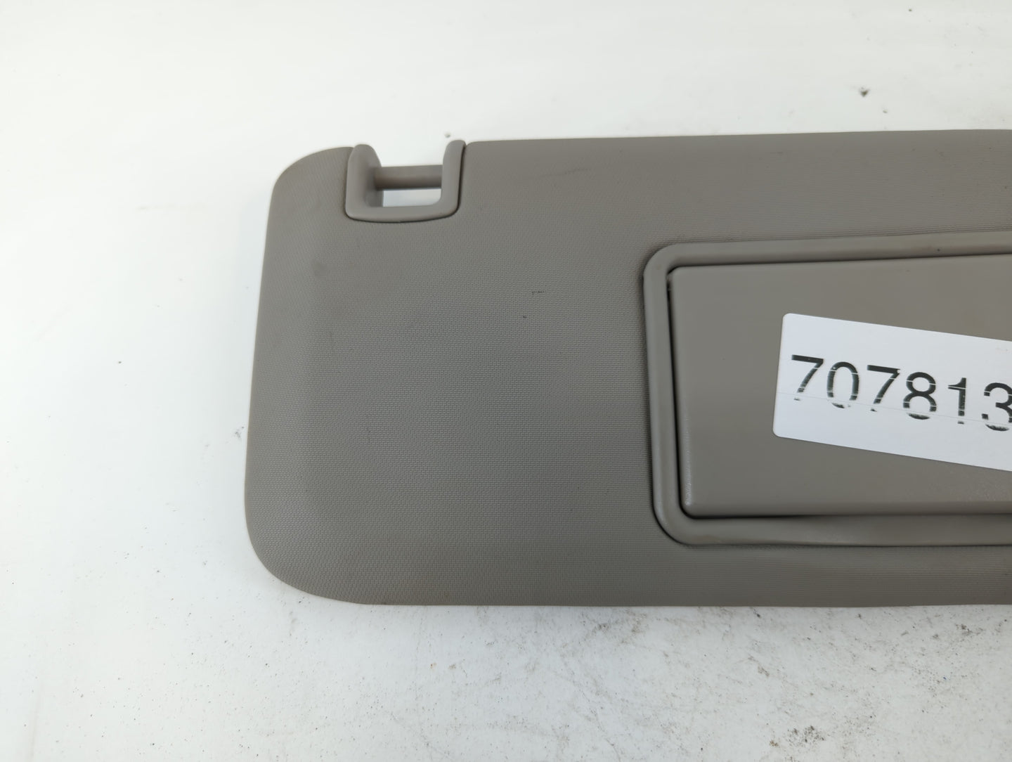 2011-2016 Chevrolet Cruze Sun Visor Shade Replacement Passenger Right Mirror Fits Fits 2011 2012 2013 2014 2015 2016 OEM Used Auto Parts - Oemusedautoparts1.com