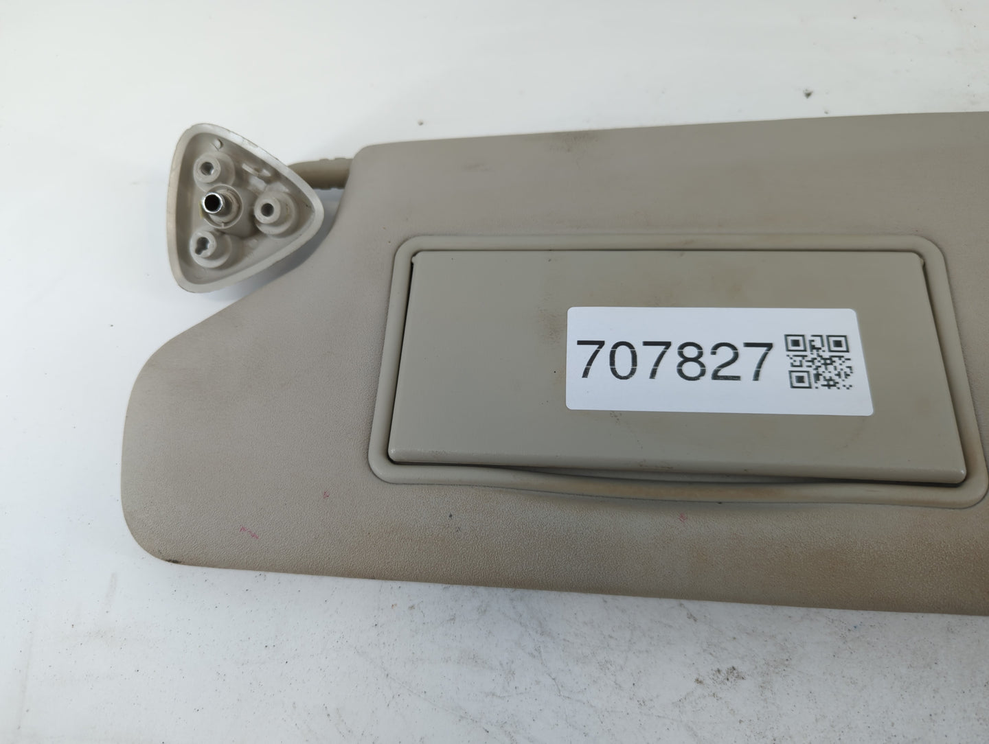 2014 Dodge Journey Sun Visor Shade Replacement Passenger Right Mirror Fits OEM Used Auto Parts - Oemusedautoparts1.com