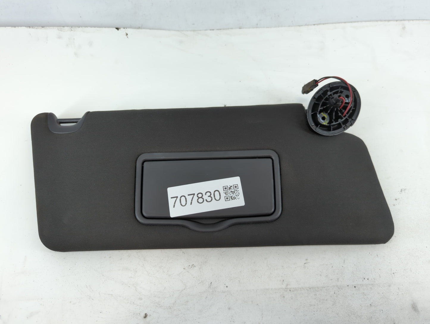 2011-2015 Ford Explorer Sun Visor Shade Replacement Passenger Right Mirror Fits Fits 2011 2012 2013 2014 2015 OEM Used Auto Parts - Oemusedautoparts1.com