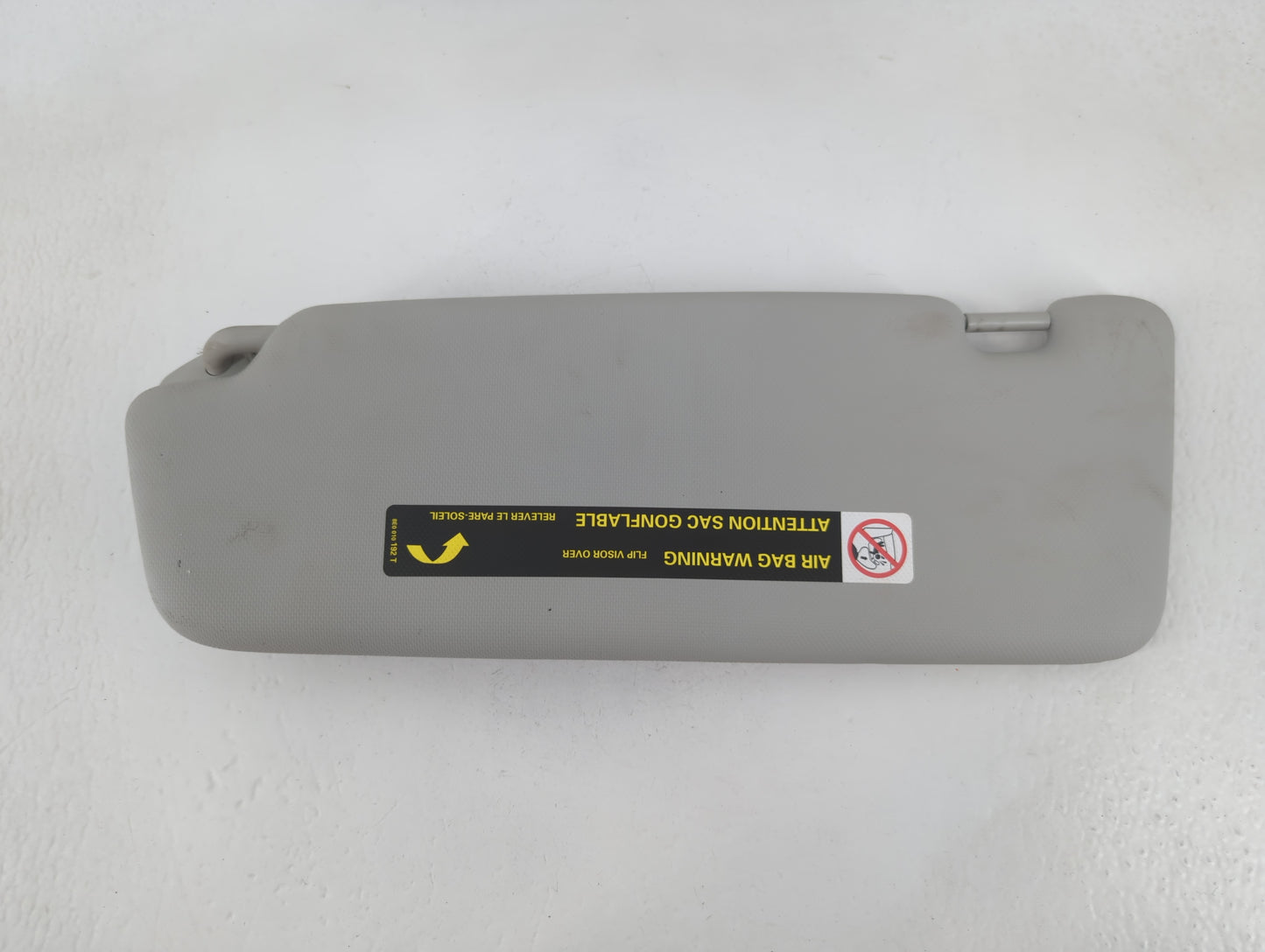 2013-2016 Audi A4 Sun Visor Shade Replacement Passenger Right Mirror Fits Fits 2013 2014 2015 2016 OEM Used Auto Parts - Oemusedautoparts1.com