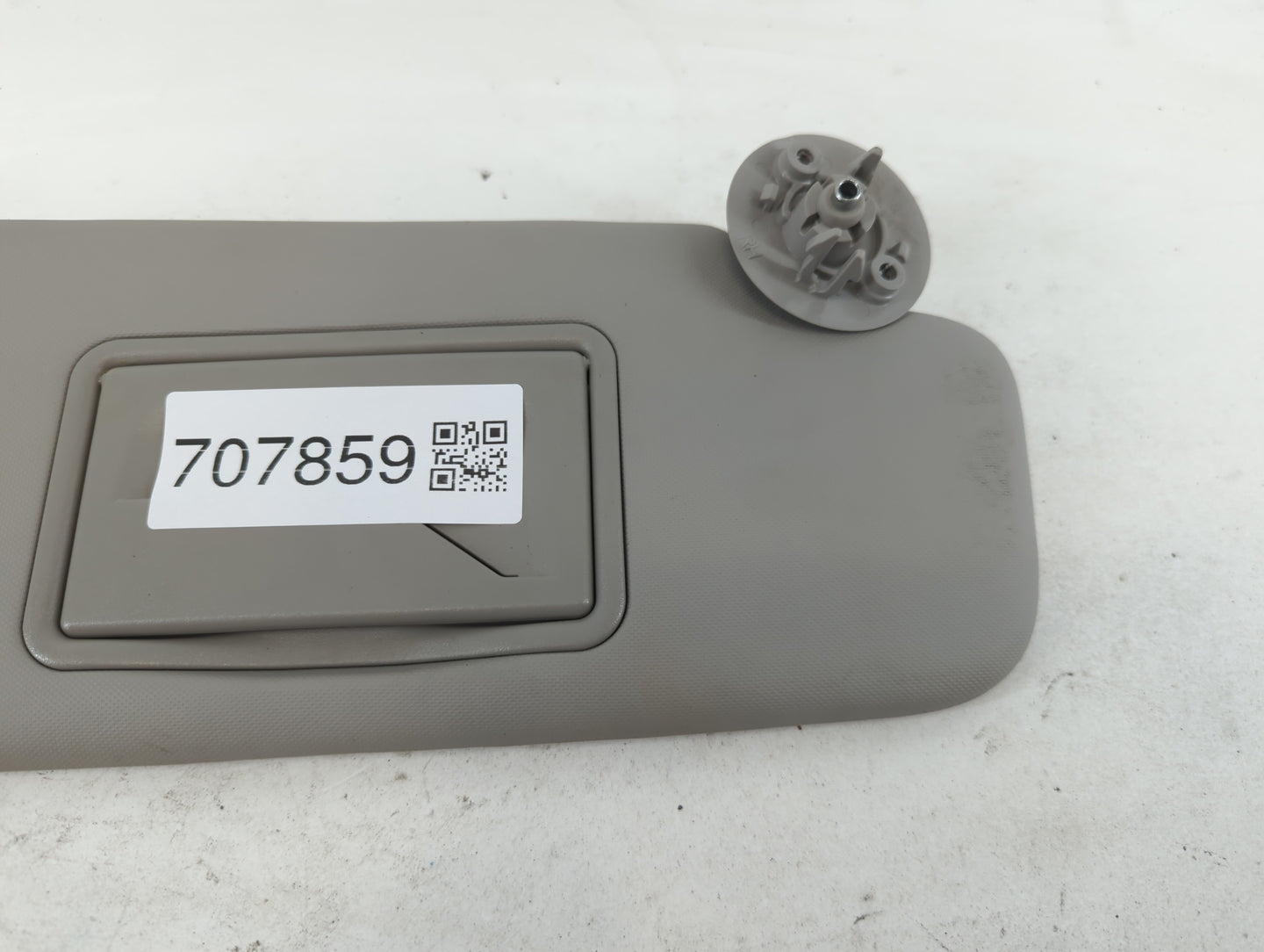 2012-2019 Chevrolet Sonic Sun Visor Shade Replacement Passenger Right Mirror Fits Fits 2012 2013 2014 2015 2016 2017 2018 2019 OEM Used Auto Parts - Oemusedautoparts1.com