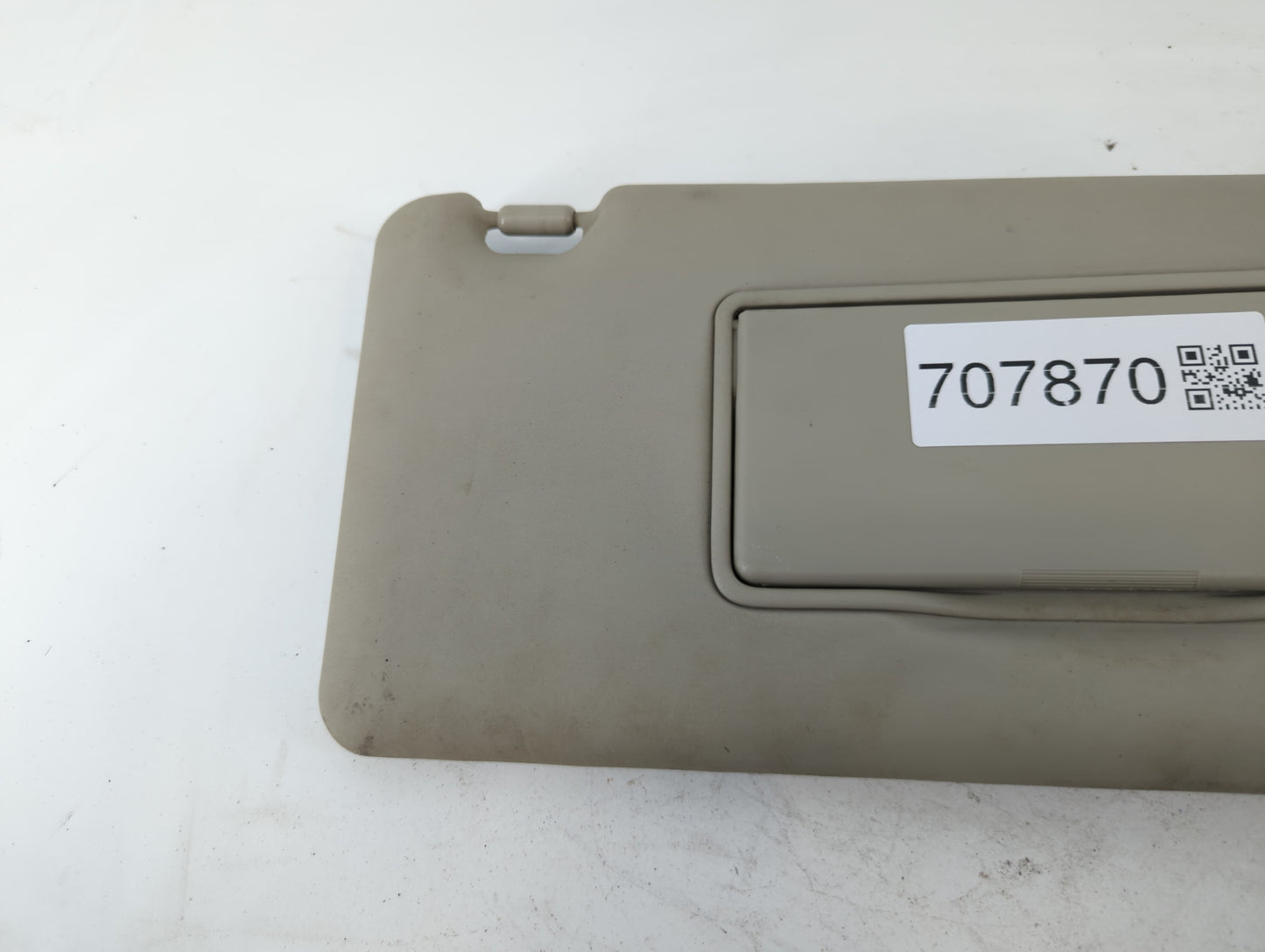 2008-2015 Nissan Rogue Sun Visor Shade Replacement Passenger Right Mirror Fits Fits 2008 2009 2010 2011 2012 2013 2014 2015 OEM Used Auto Parts - Oemusedautoparts1.com