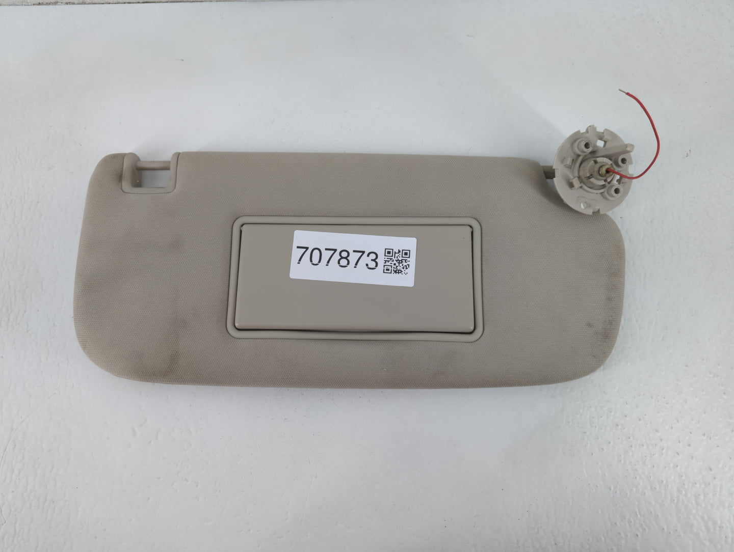 2011-2013 Jeep Grand Cherokee Sun Visor Shade Replacement Passenger Right Mirror Fits OEM Used Auto Parts - Oemusedautoparts1.com