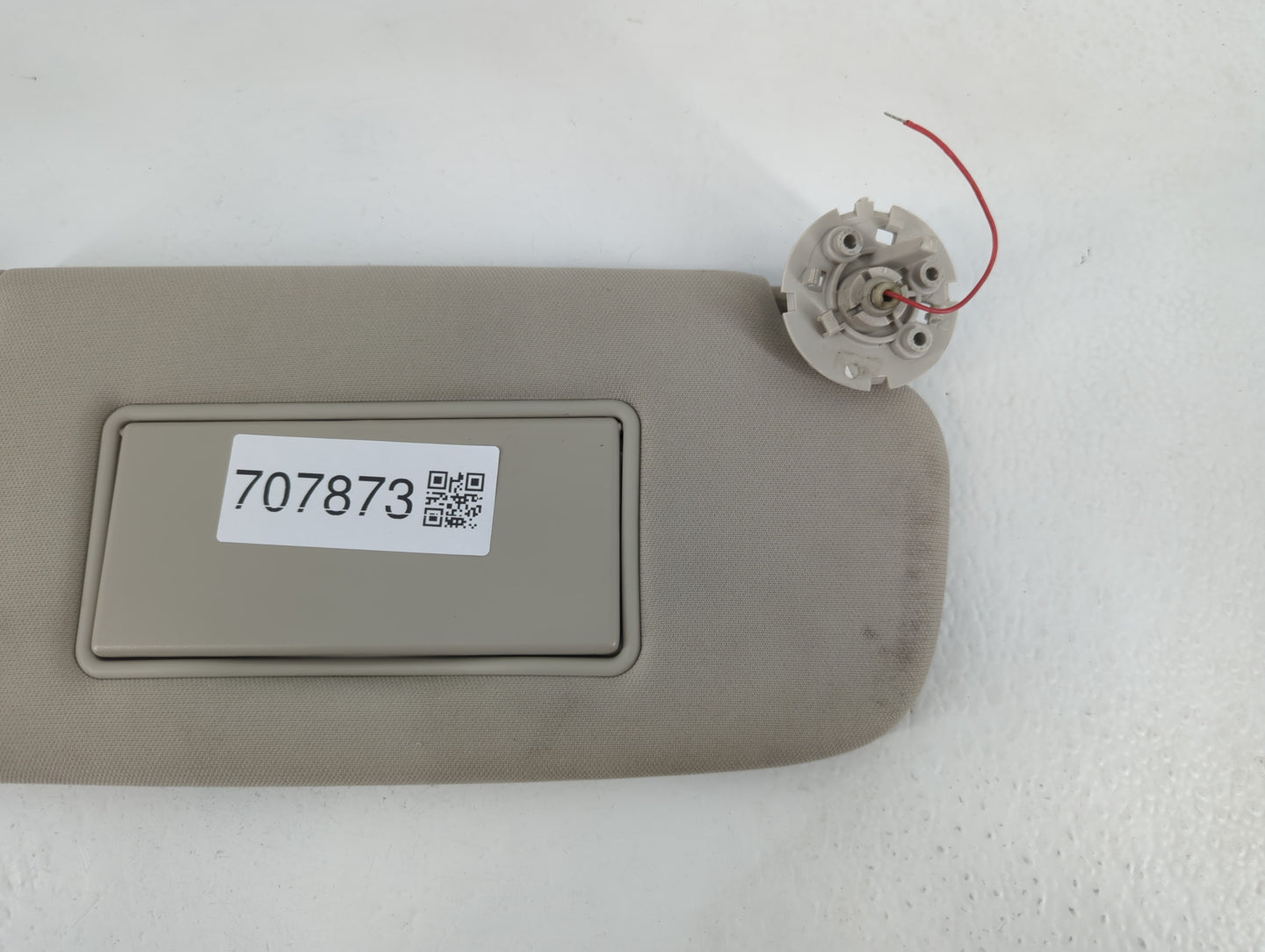 2011-2013 Jeep Grand Cherokee Sun Visor Shade Replacement Passenger Right Mirror Fits OEM Used Auto Parts - Oemusedautoparts1.com