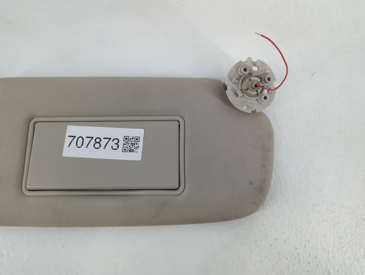 2011-2013 Jeep Grand Cherokee Sun Visor Shade Replacement Passenger Right Mirror Fits OEM Used Auto Parts - Oemusedautoparts1.com