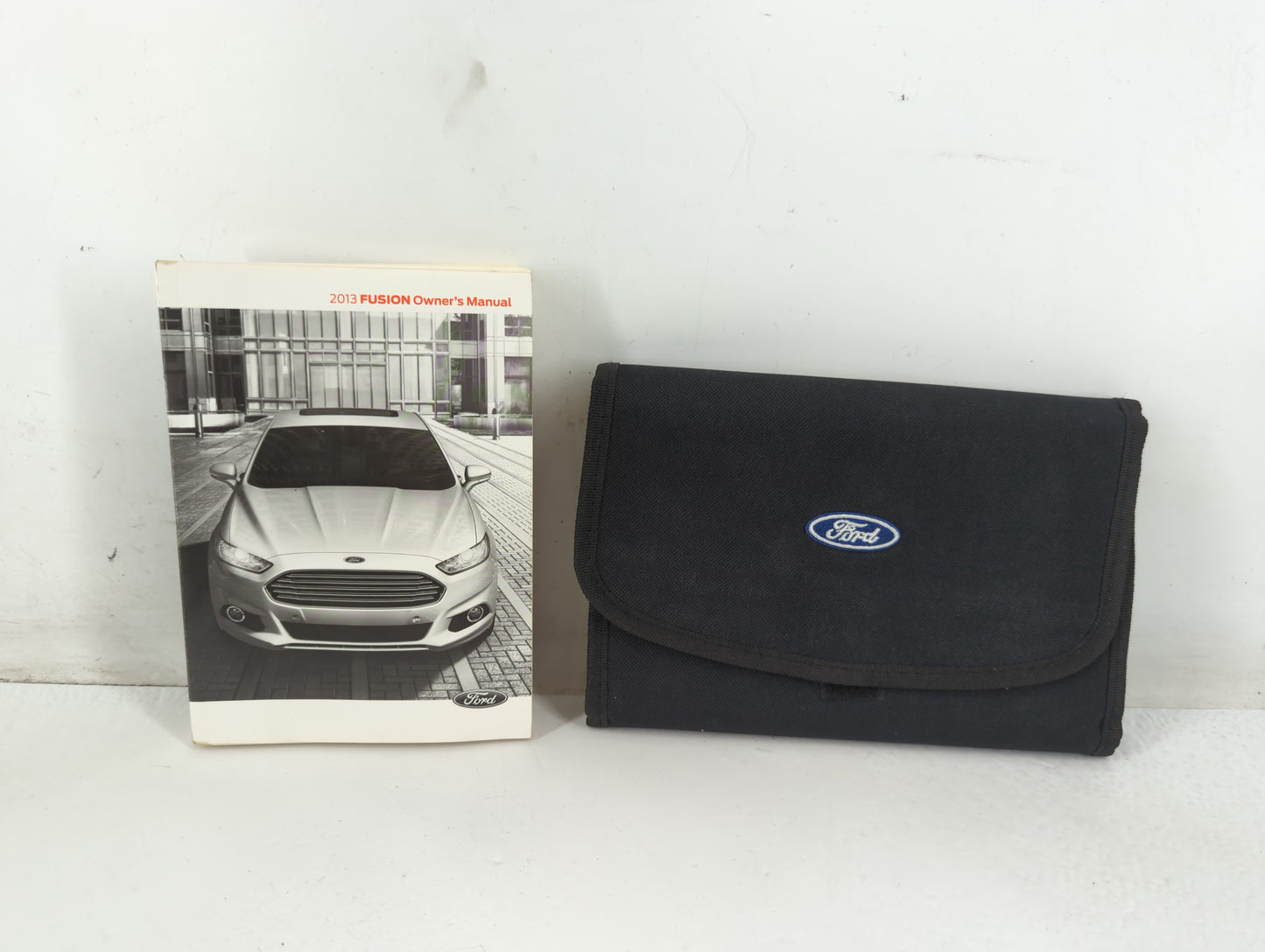 2013 Ford Fusion Owners Manual Book Guide P/N:DE5J 19A321 AA OEM Used Auto Parts - Oemusedautoparts1.com