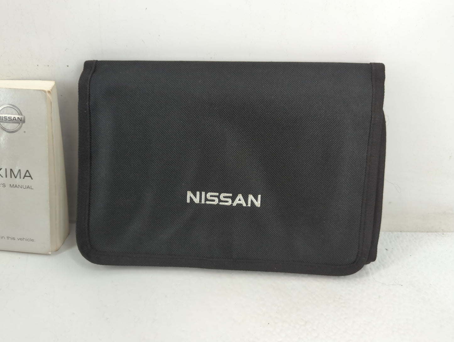 2014 Nissan Maxima Owners Manual Book Guide P/N:OM14E 0A35U0 OEM Used Auto Parts - Oemusedautoparts1.com