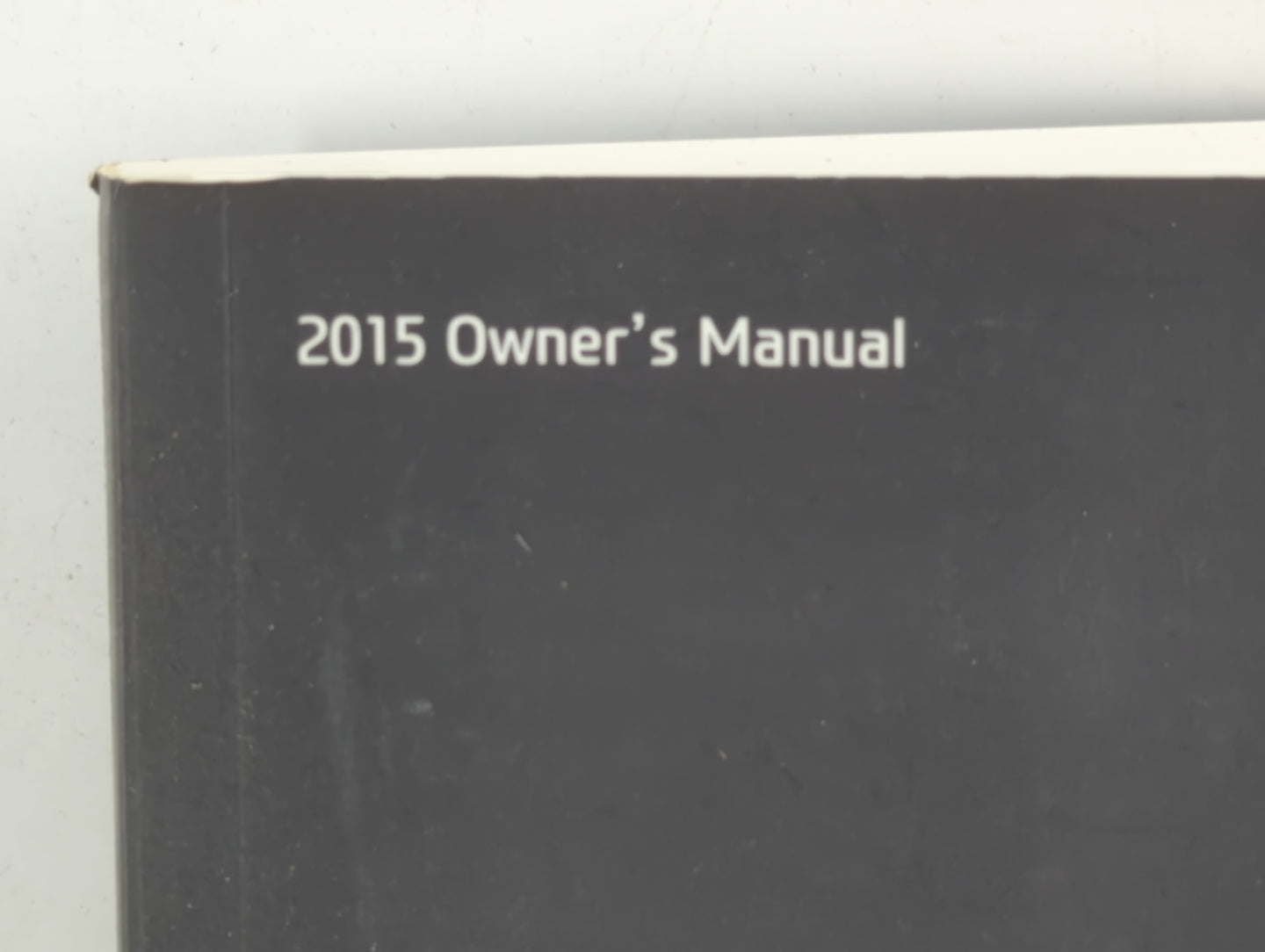 2015 Hyundai Genesis Owners Manual Book Guide P/N:FB10-EU47E OEM Used Auto Parts - Oemusedautoparts1.com