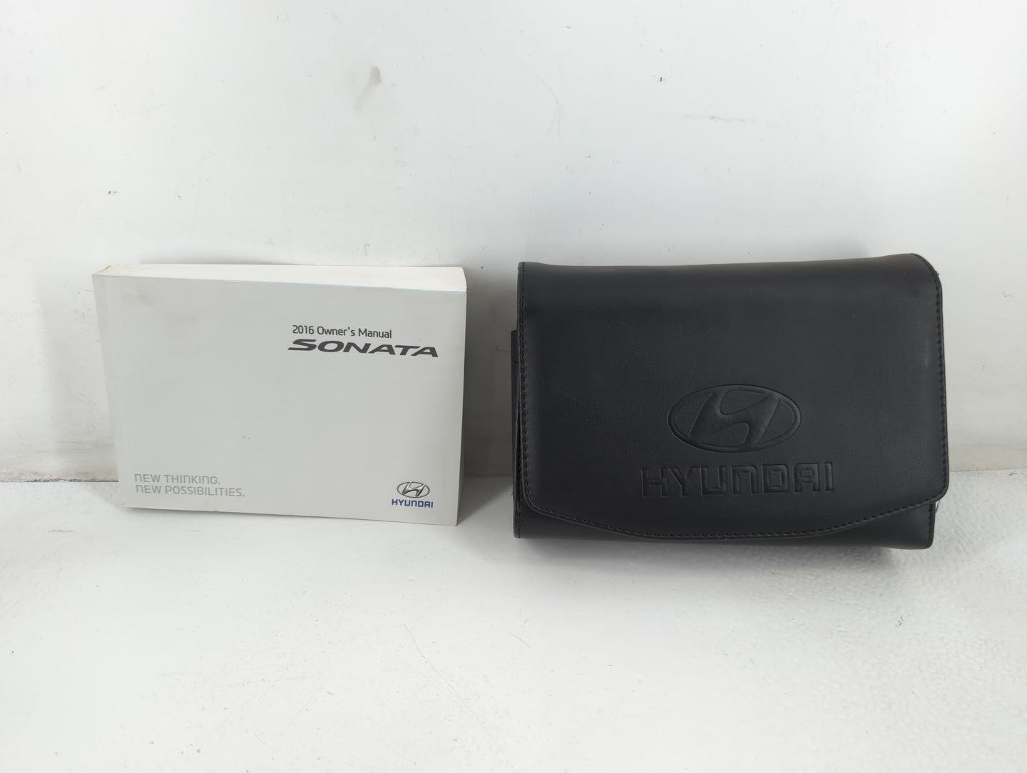 2016 Hyundai Sonata Owners Manual Book Guide P/N:GC10-EU58A OEM Used Auto Parts - Oemusedautoparts1.com