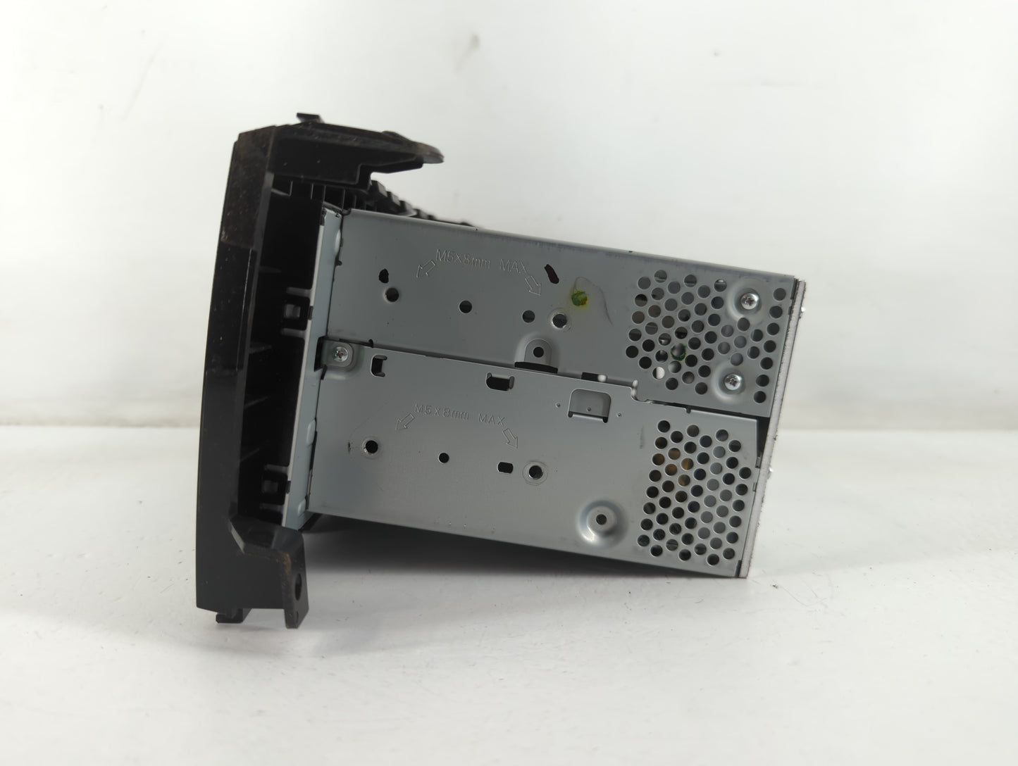 2013-2015 Nissan Altima Radio AM FM Cd Player Receiver Replacement P/N:28185 3TB0G Fits Fits 2013 2014 2015 OEM Used Auto Parts - Oemusedautoparts1.com