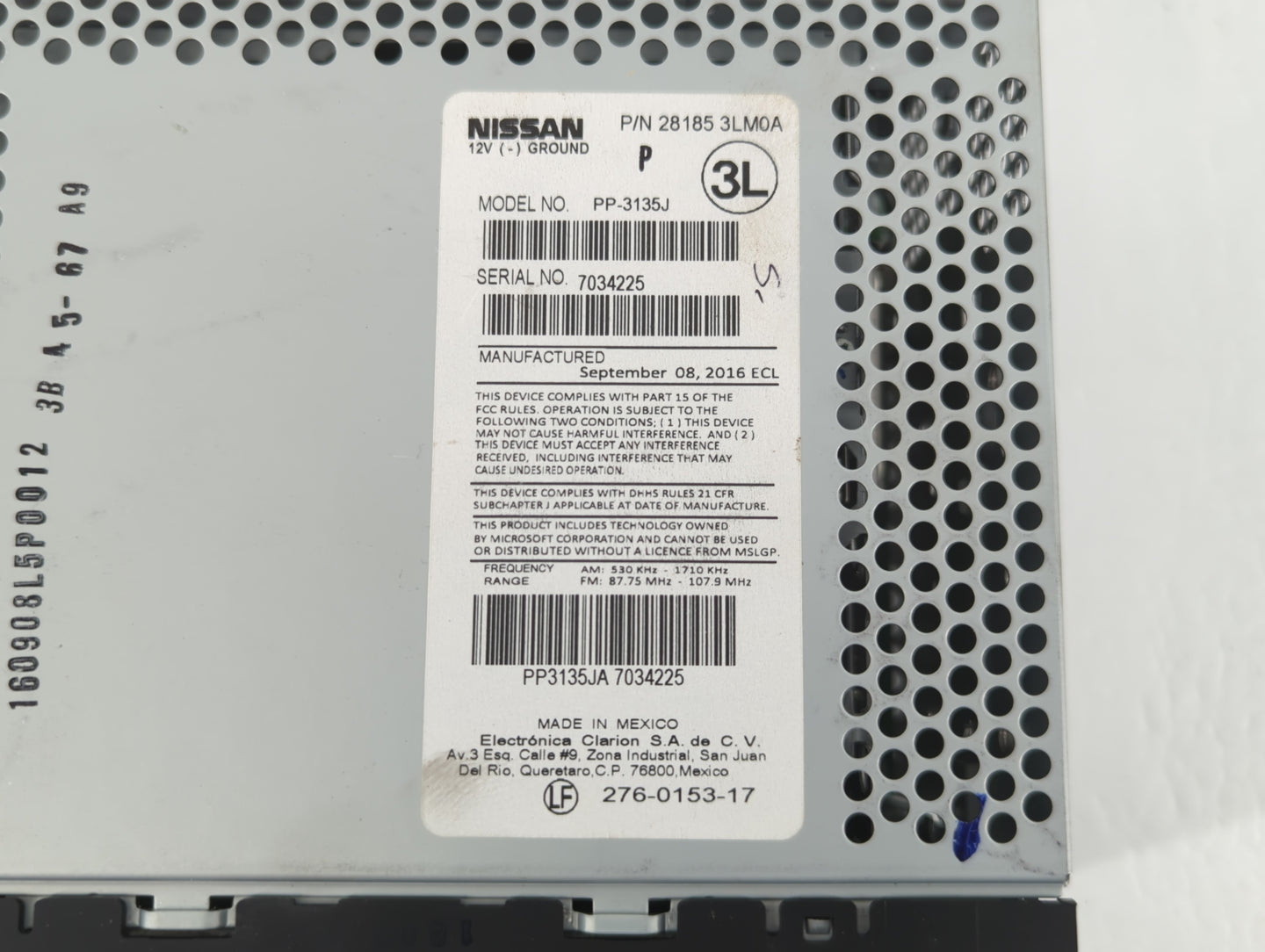 2014-2017 Nissan Nv200 Radio AM FM Cd Player Receiver Replacement P/N:28185 3LM0A Fits Fits 2014 2015 2016 2017 OEM Used Auto Parts - Oemusedautoparts1.com
