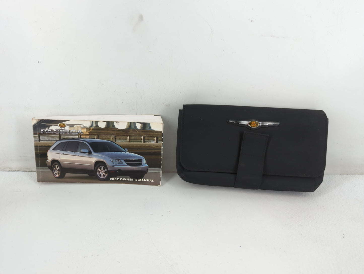 2007 Chrysler Pacifica Owners Manual Book Guide P/N:81-026-0742 OEM Used Auto Parts - Oemusedautoparts1.com