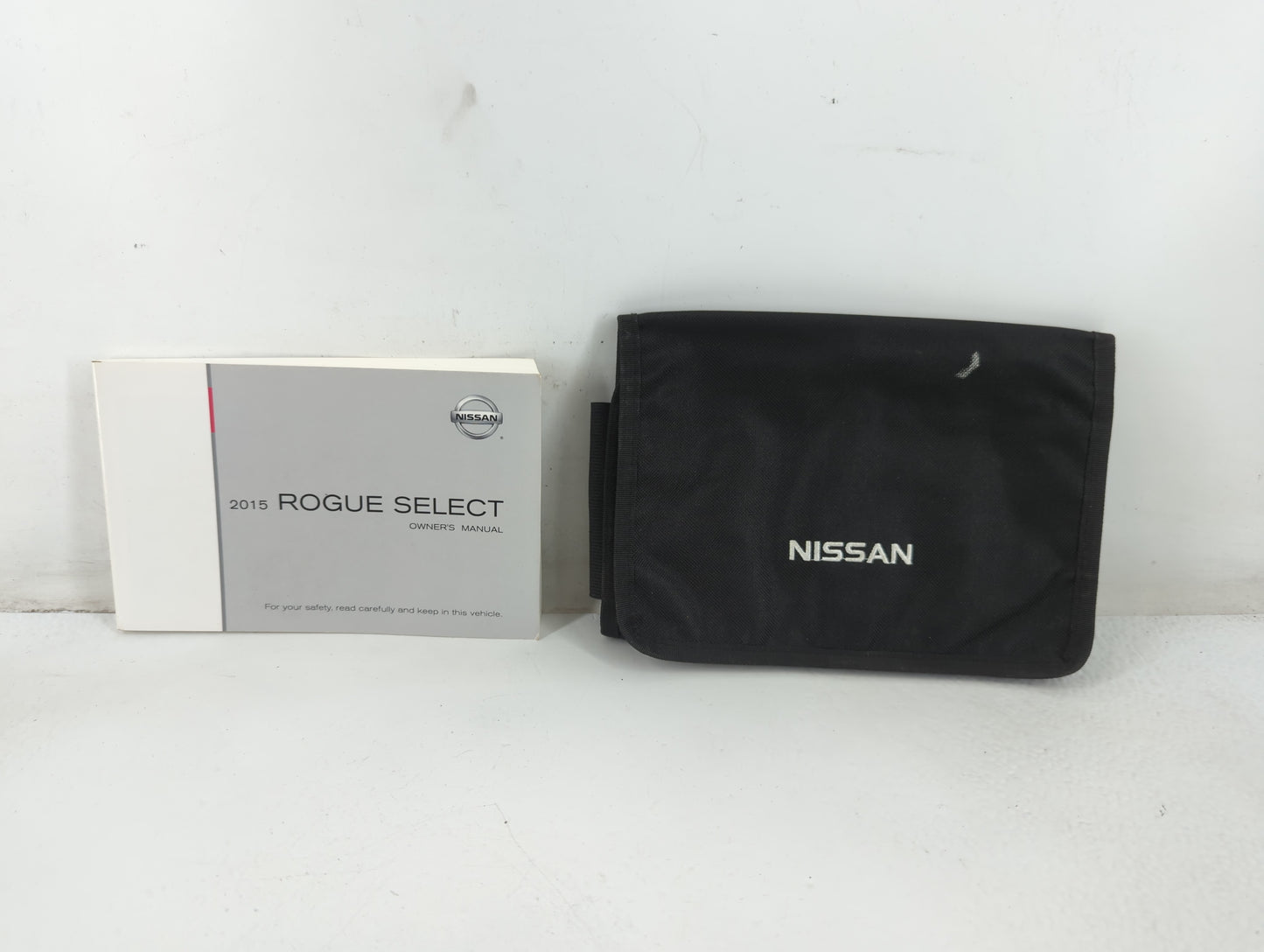 2015 Nissan Rogue Select Owners Manual Book Guide P/N:0M15E00S35U0 T00UM-JM07D OEM Used Auto Parts - Oemusedautoparts1.com