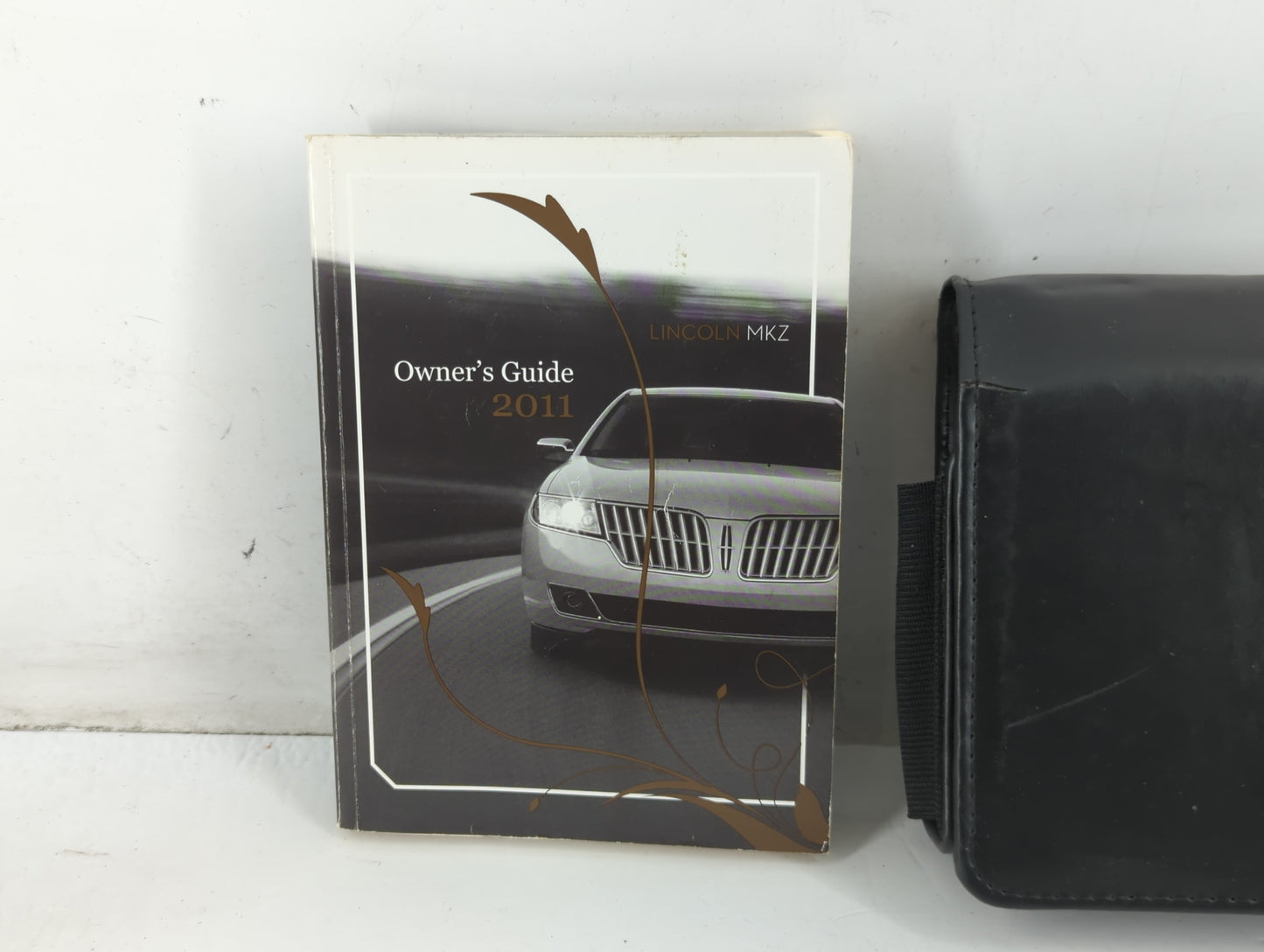 2011 Lincoln Mkz Owners Manual Book Guide P/N:BH6J 19A321 AA OEM Used Auto Parts - Oemusedautoparts1.com