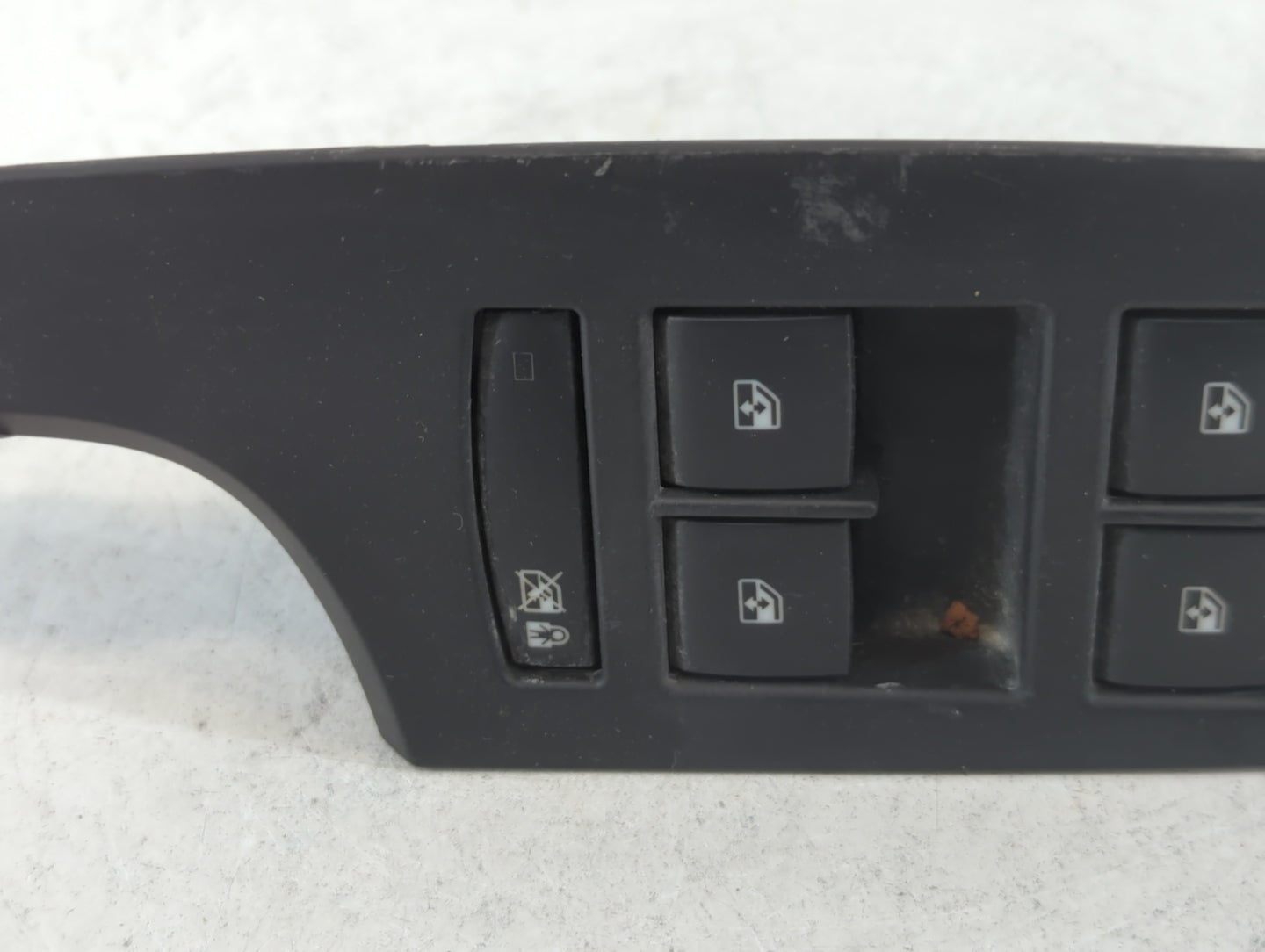 2014-2015 Cadillac Ats Master Power Window Switch Replacement Driver Side Left P/N:92259977 Fits Fits 2014 2015 OEM Used Auto Parts - Oemusedautoparts1.com