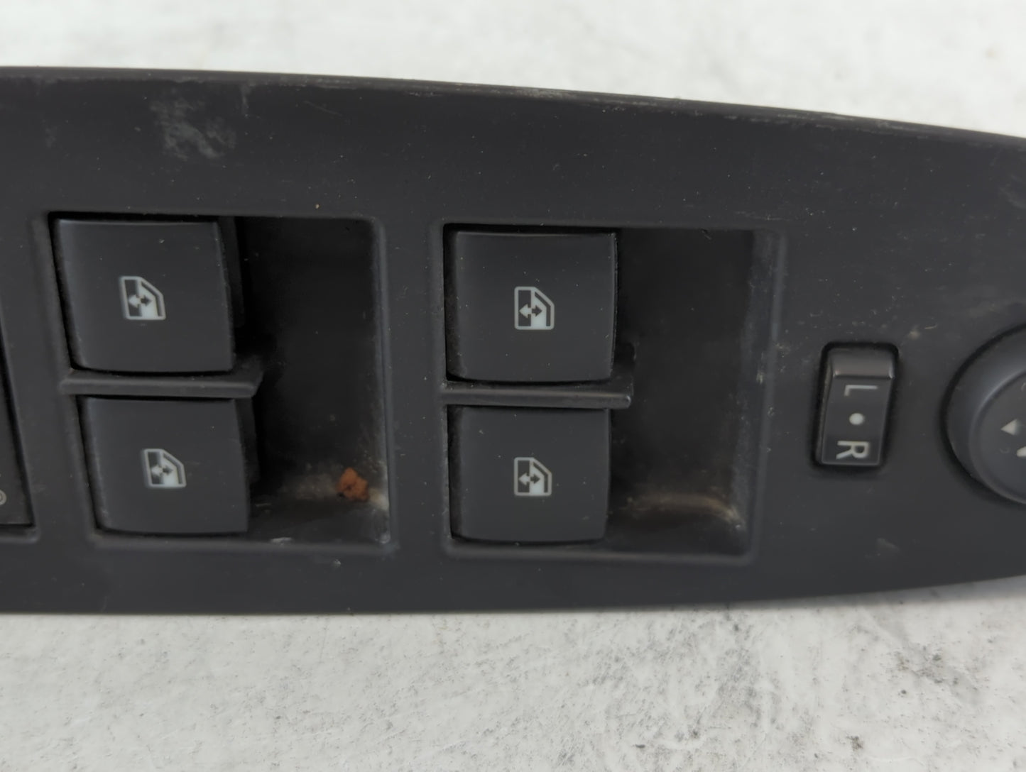 2014-2015 Cadillac Ats Master Power Window Switch Replacement Driver Side Left P/N:92259977 Fits Fits 2014 2015 OEM Used Auto Parts - Oemusedautoparts1.com