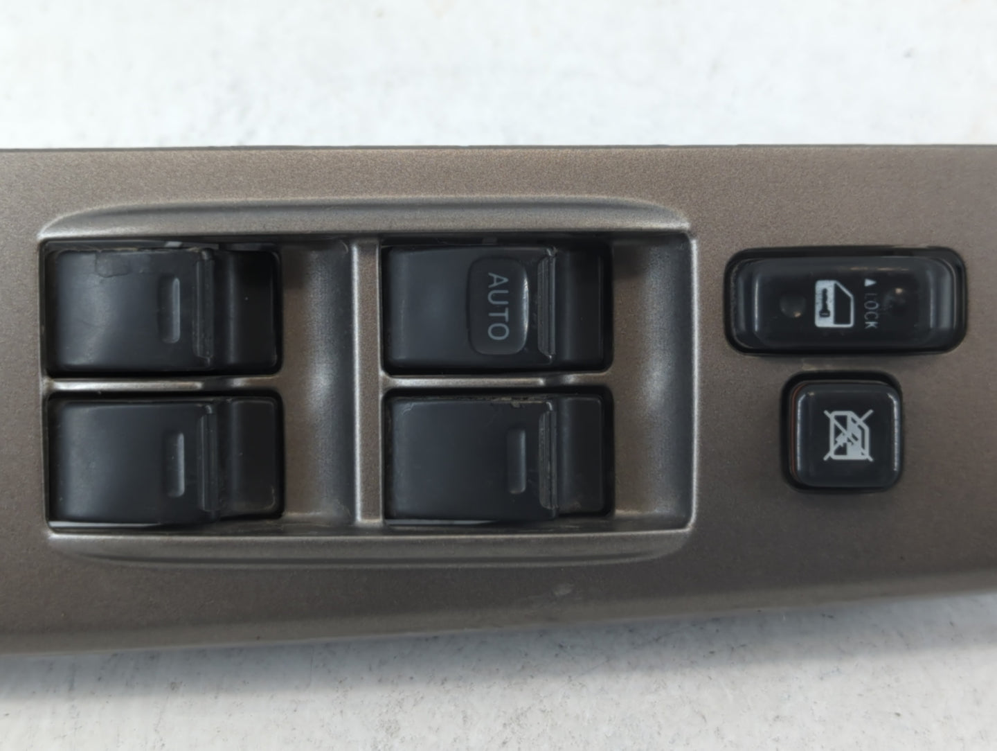 2004-2009 Toyota Prius Master Power Window Switch Replacement Driver Side Left P/N:84820-47050 Fits OEM Used Auto Parts - Oemusedautoparts1.com