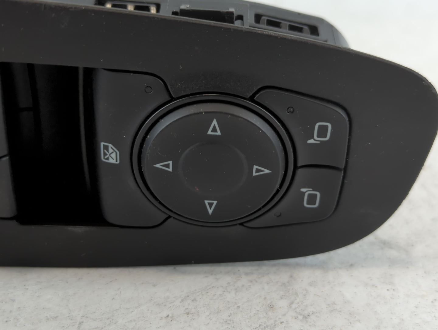 2020-2021 Buick Encore Master Power Window Switch Replacement Driver Side Left P/N:84513464 Fits OEM Used Auto Parts - Oemusedautoparts1.com