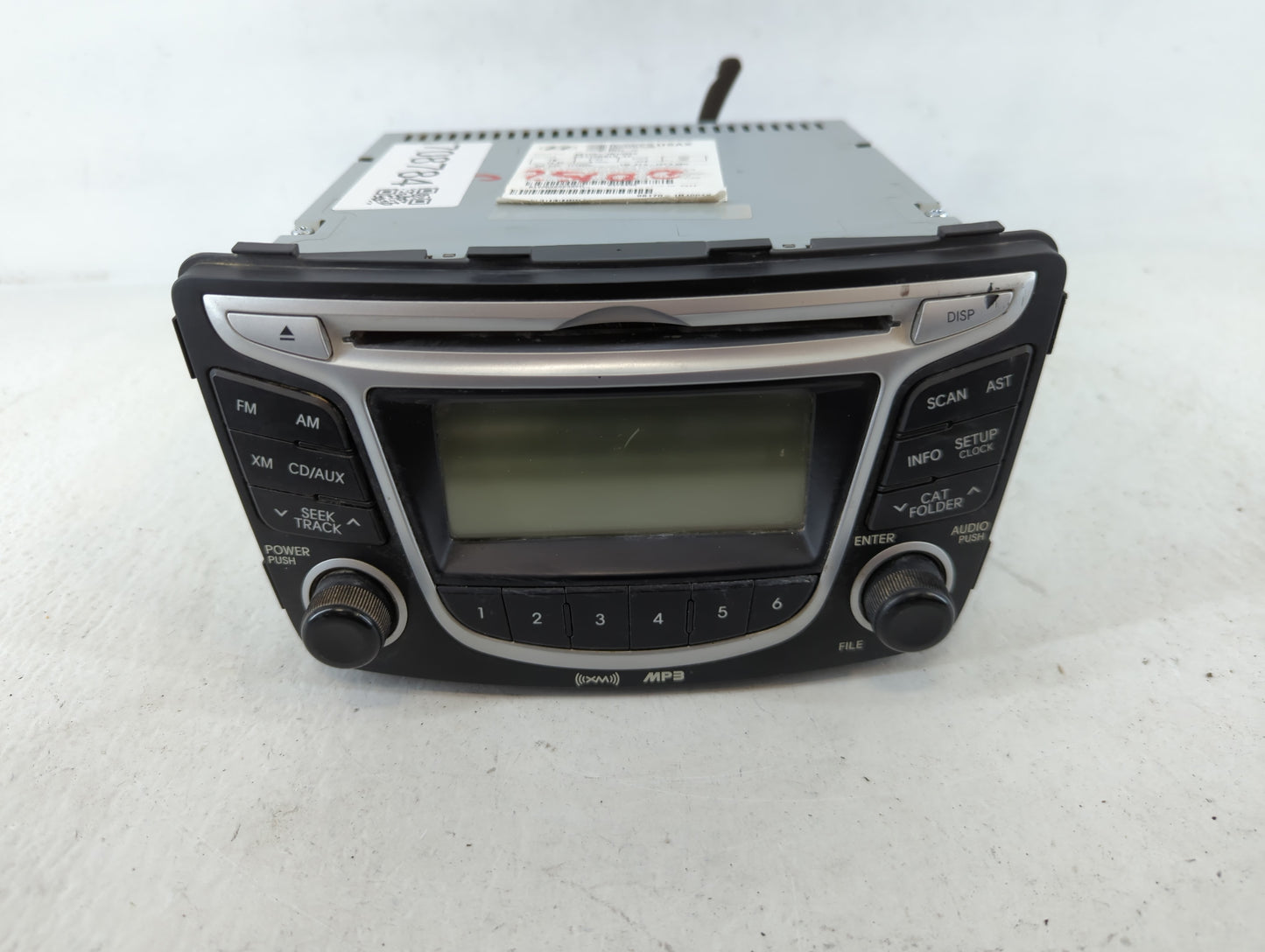 2006 Nissan Altima Radio AM FM Cd Player Receiver Replacement P/N:96170-1R1004X Fits OEM Used Auto Parts - Oemusedautoparts1.com