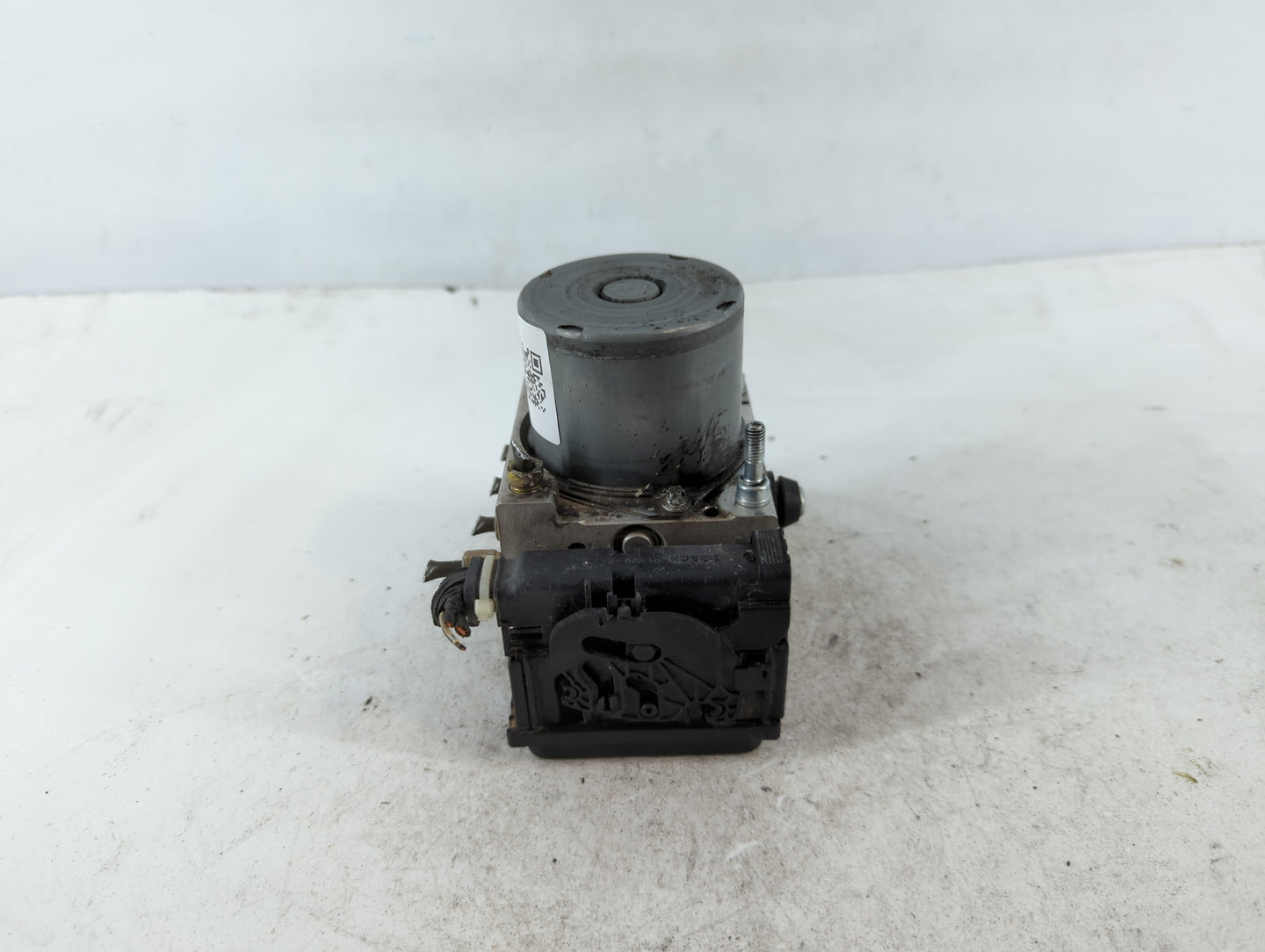 2007-2009 Nissan Altima ABS Pump Control Module Replacement P/N:47660 JA000 0 265 231 798 02 Fits Fits 2007 2008 2009 OEM Used Auto Parts - Oemusedautoparts1.com