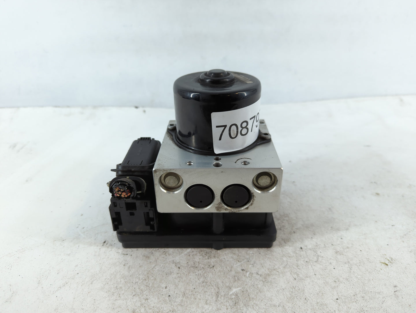 2005-2007 Nissan Murano ABS Pump Control Module Replacement P/N:47660 CB840 Fits Fits 2005 2006 2007 OEM Used Auto Parts - Oemusedautoparts1.com